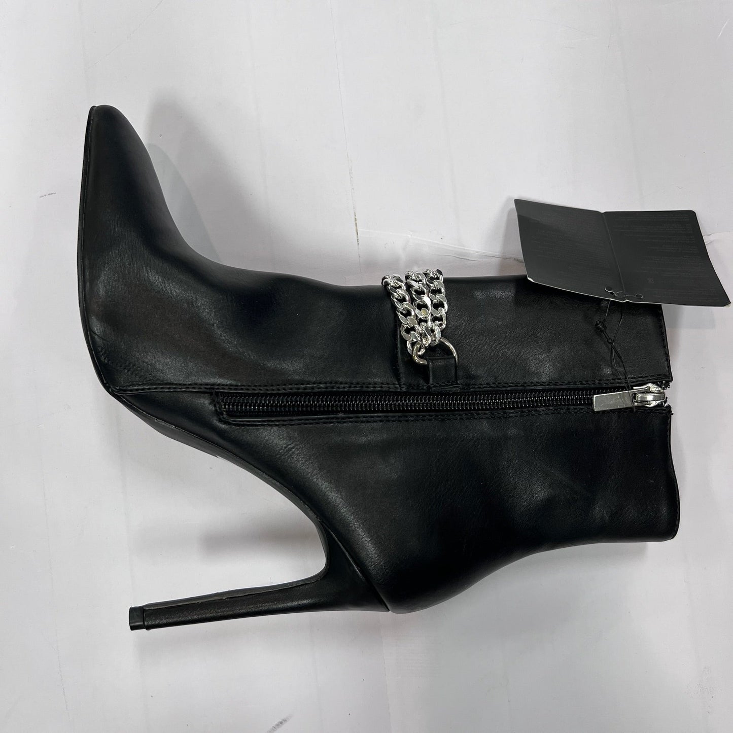 Boots Ankle Heels By Forever 21 In Black, Size: 9