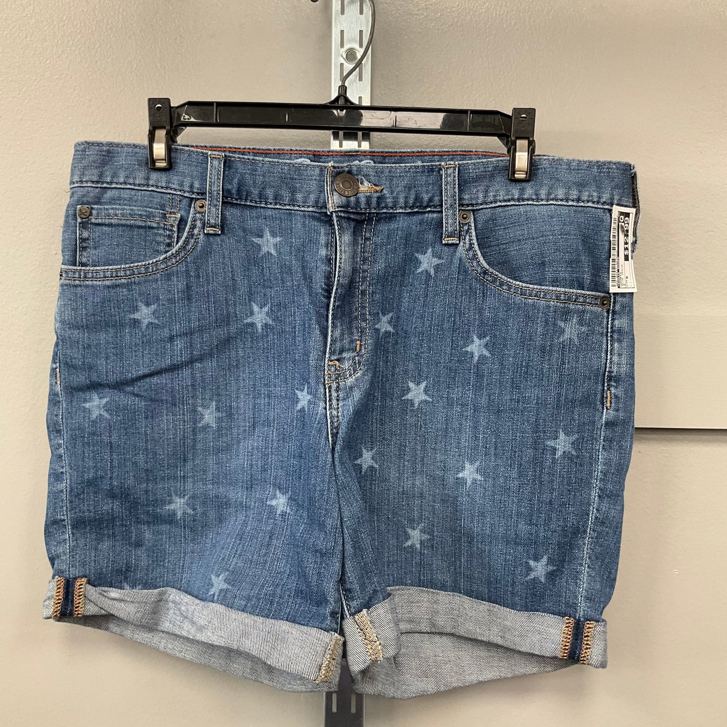 SHORTS by EDDIE BAUER In BLUE DENIM, Size: 6