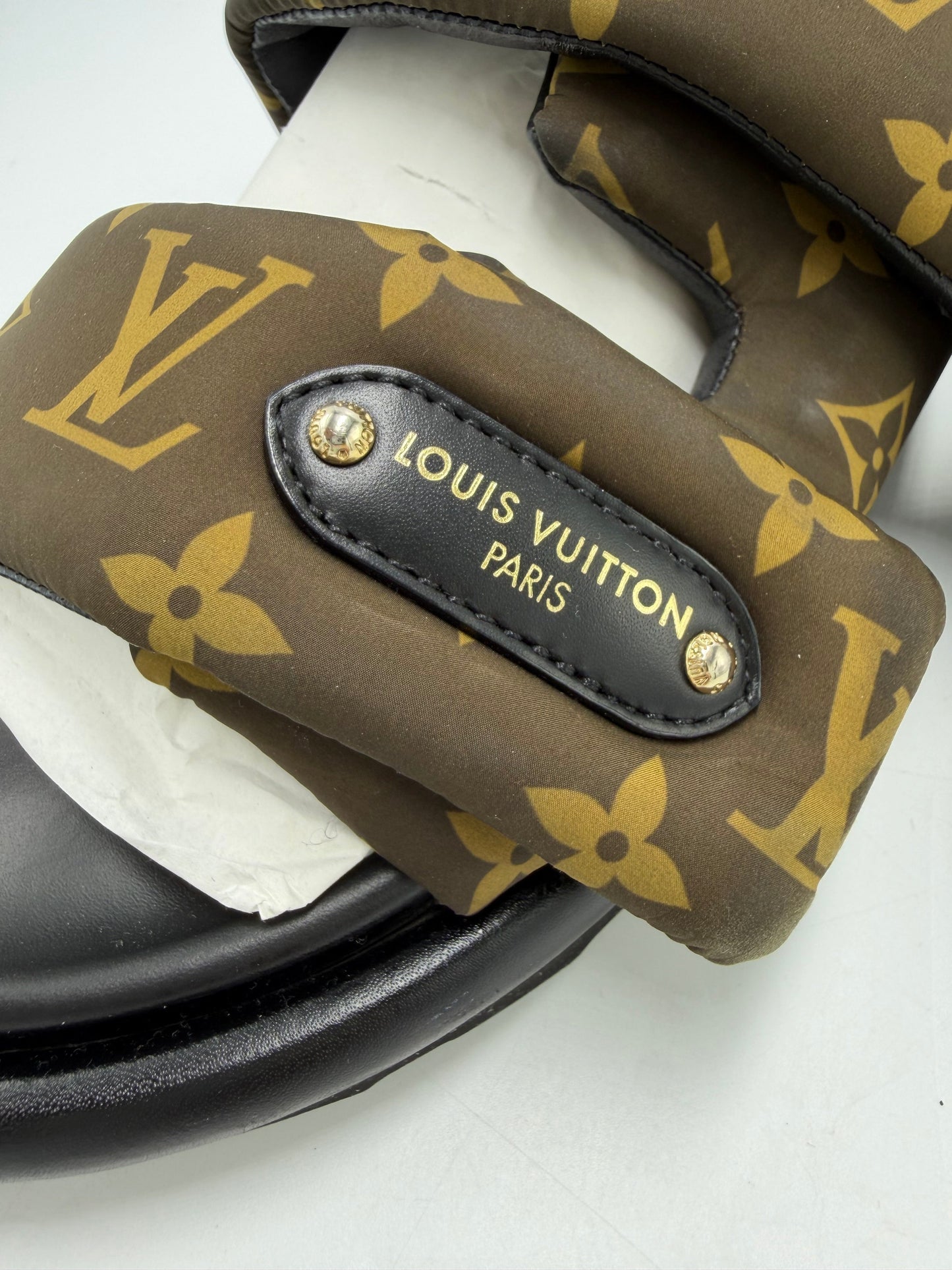 Louis Vuitton Pool Pillow Luxury Sandals In Size: 7 (37)
