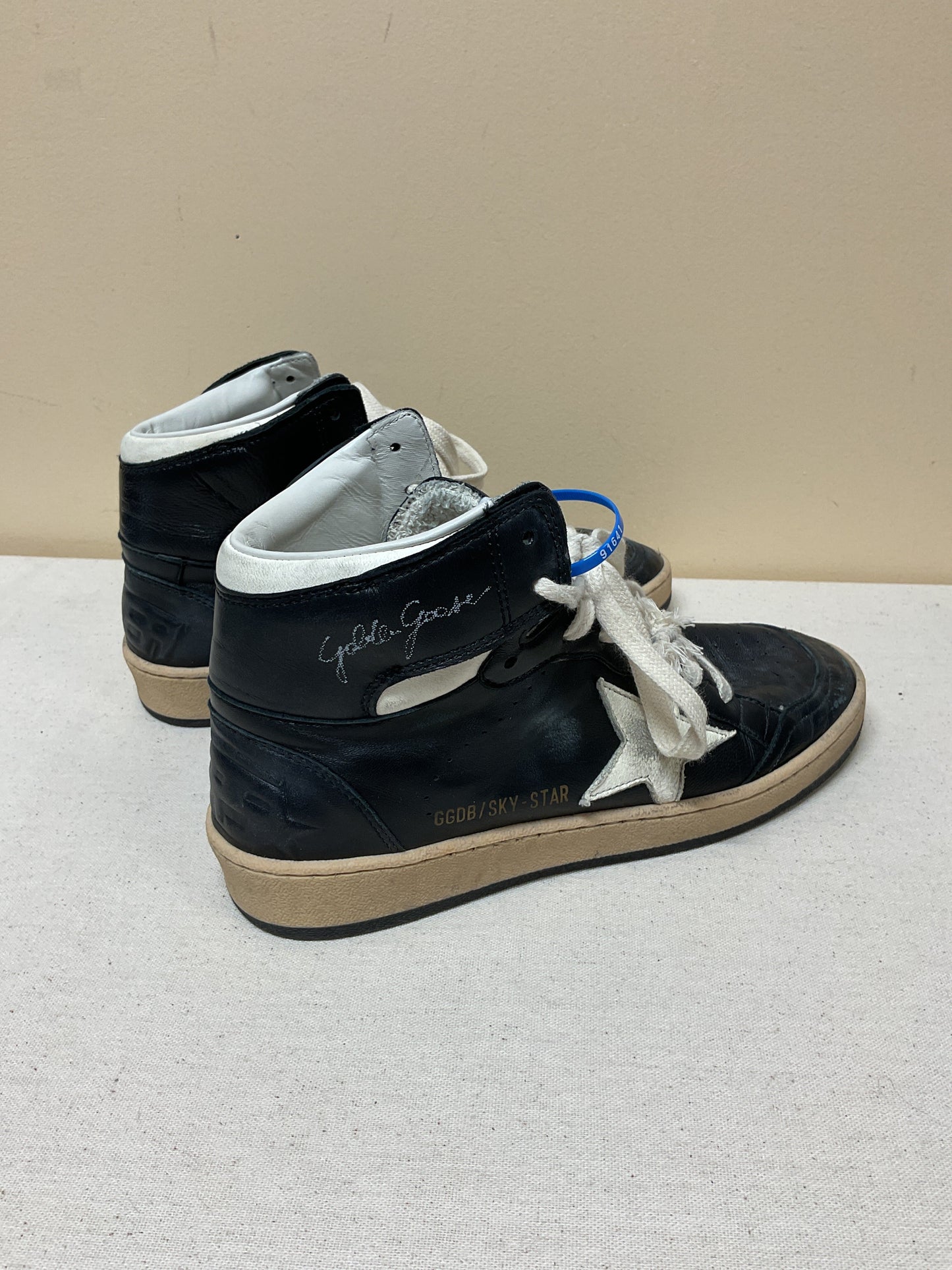 Shoes Luxury Designer By Golden Goose In Black, Size:37