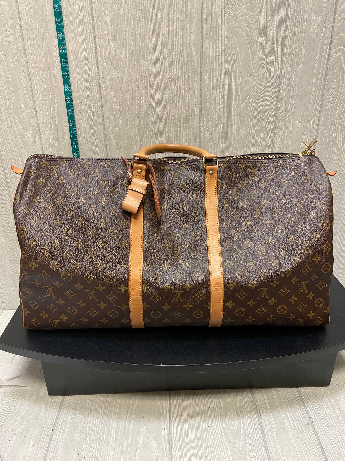 DUFFLE AND WEEKENDER LUXURY DESIGNER by LOUIS VUITTON In BROWN, Size: LARGE