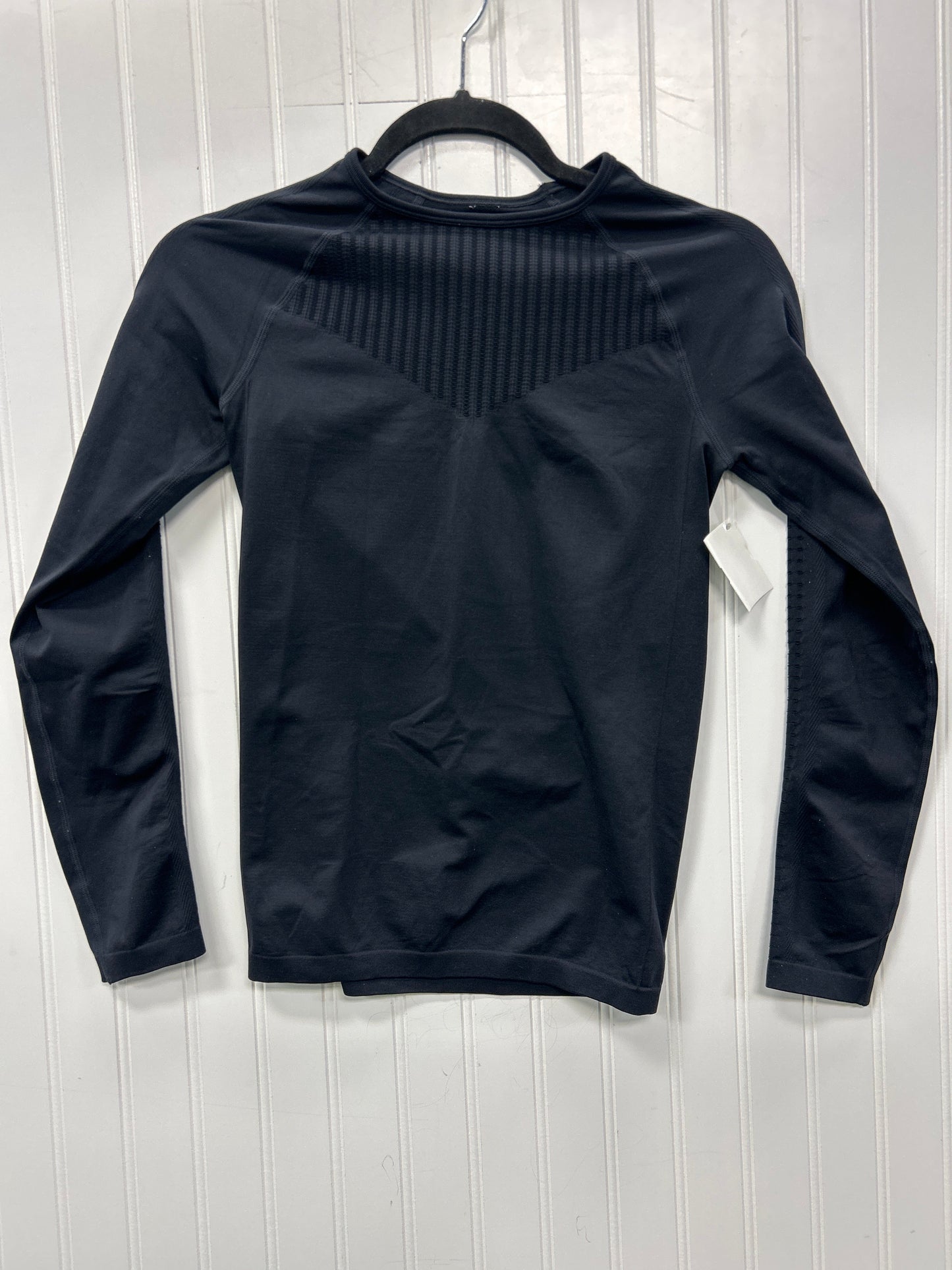 Athletic Top Ls Crewneck By Fabletics In Black, Size:M