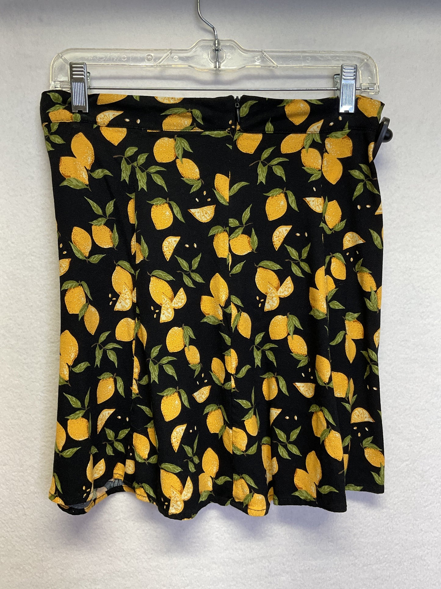 Skirt Mini & Short By Philosophy In Black & Yellow, Size:10