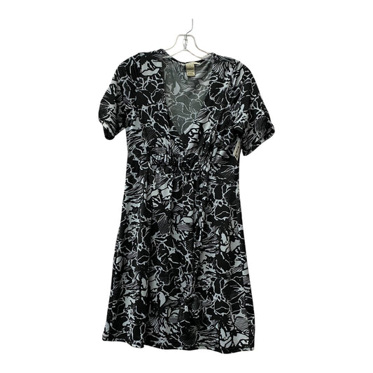 Dress Casual Short By Vertigo In Black, Size:S