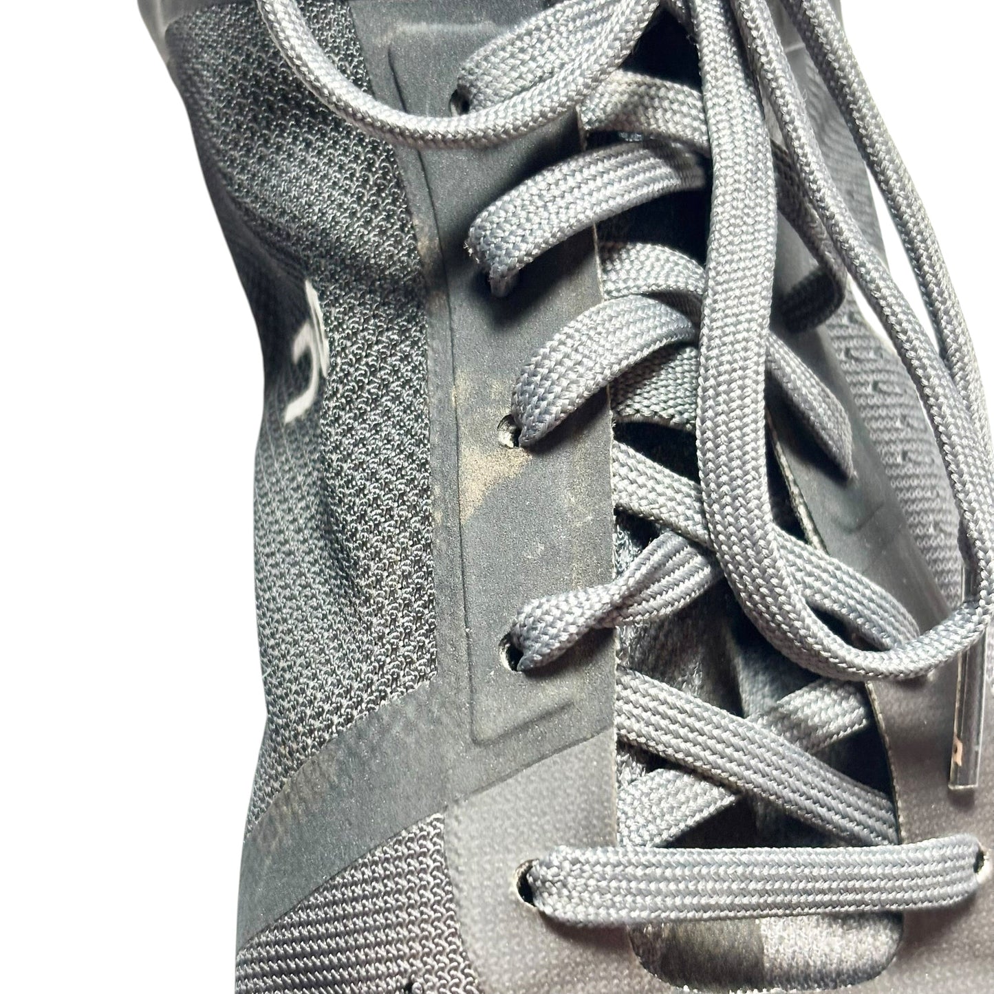 Shoes Sneakers By On Cloud In Black & Grey, Size: 7