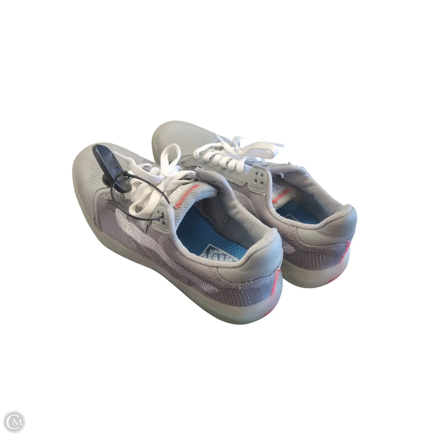 Shoes Sneakers By Vans In Grey & White, Size: 7