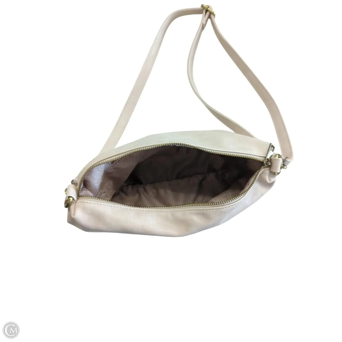Crossbody By Clothes Mentor, Size: Medium