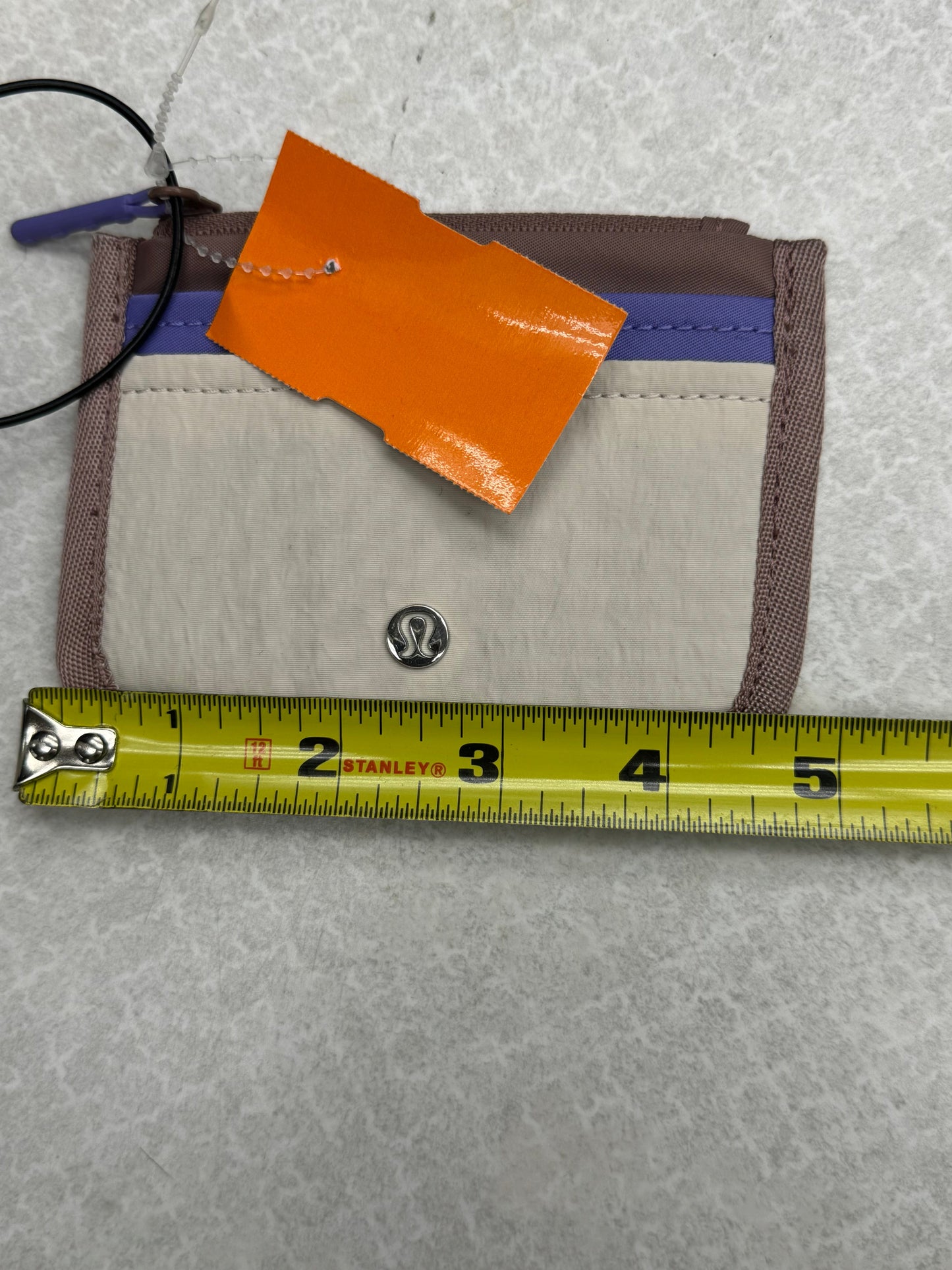 Wallet By Lululemon  Size: Small