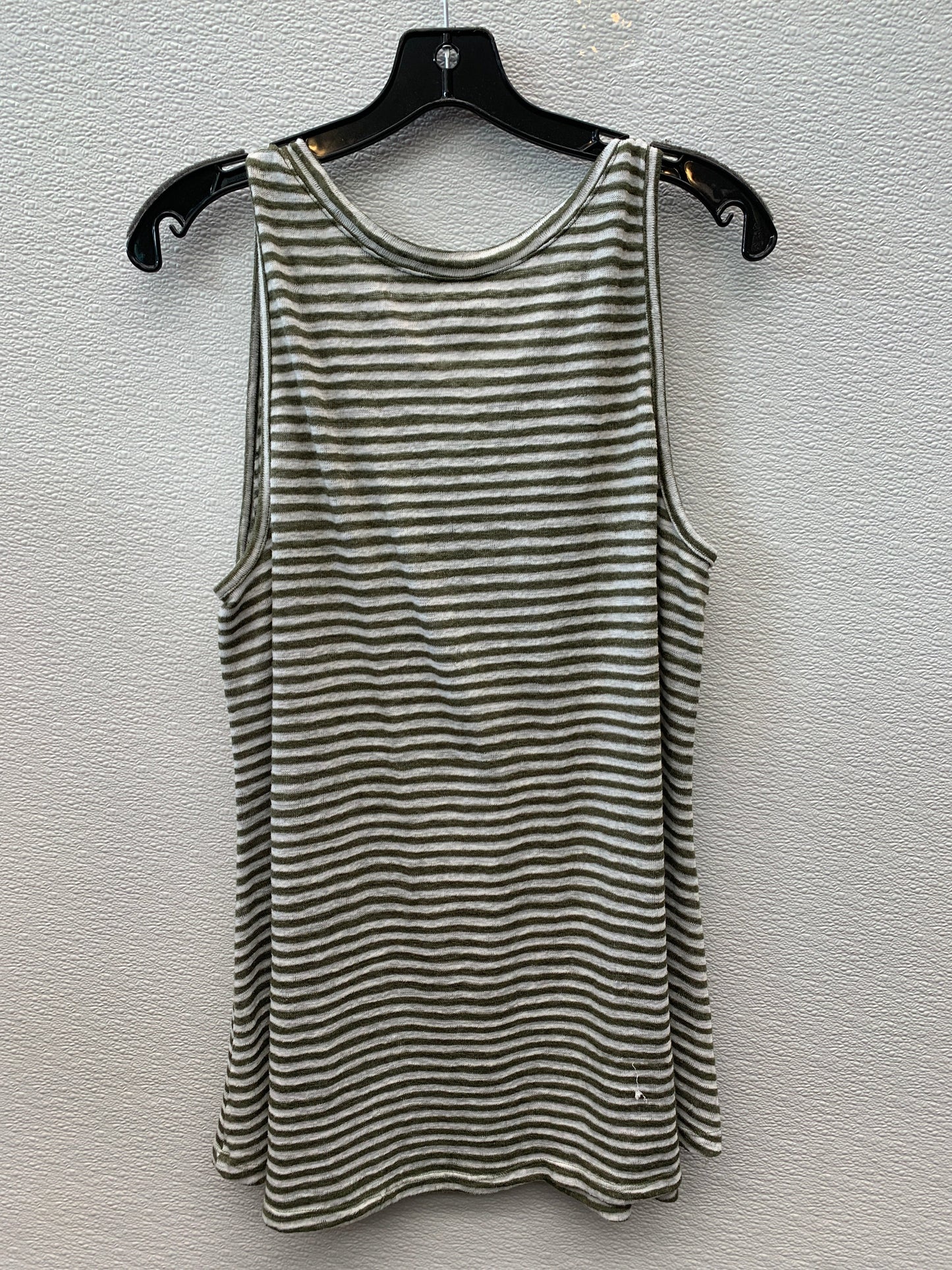 Top Sleeveless By Lane Bryant  Size: 1x