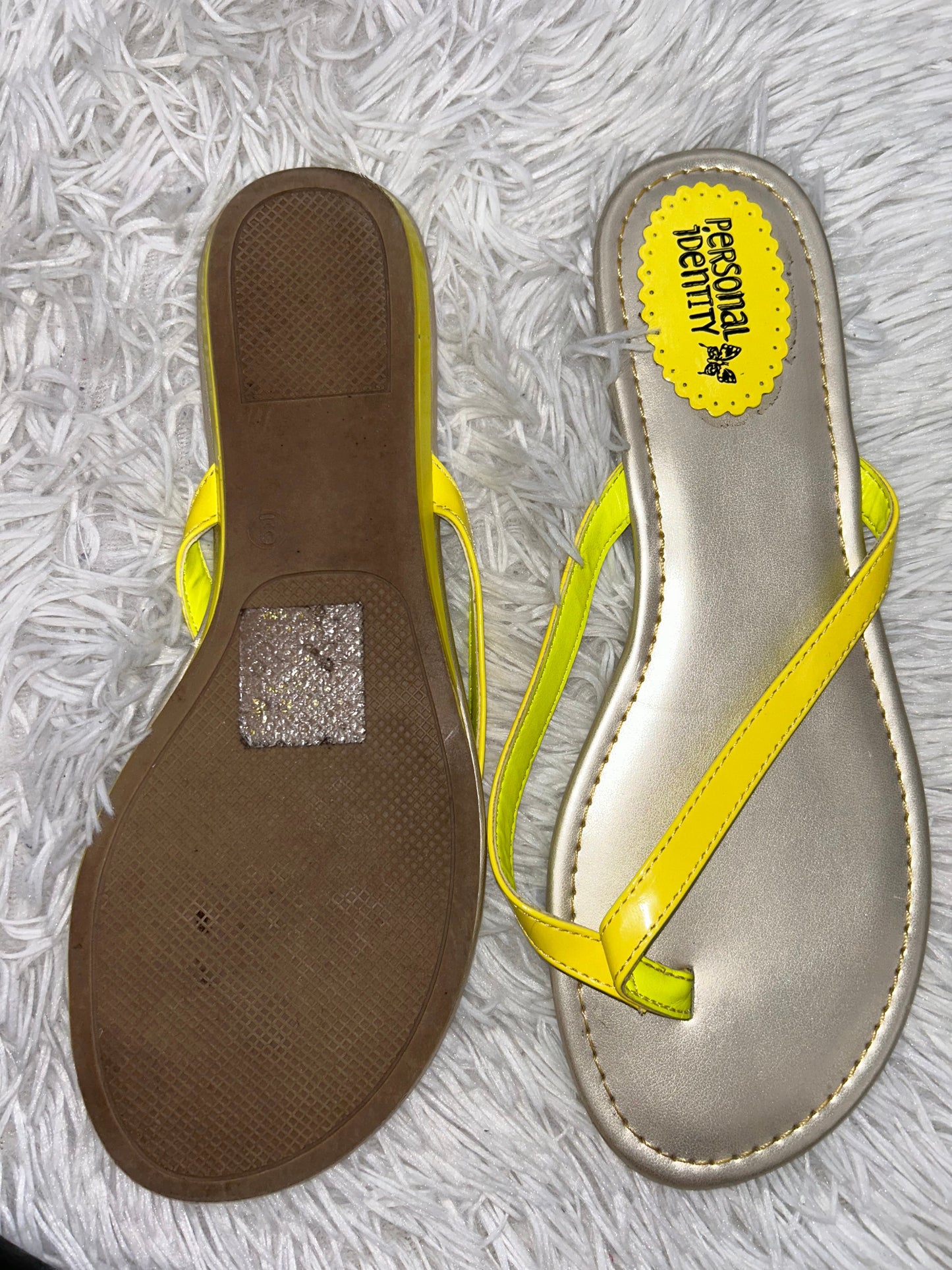 Yellow Sandals Flip Flops Clothes Mentor, Size 9