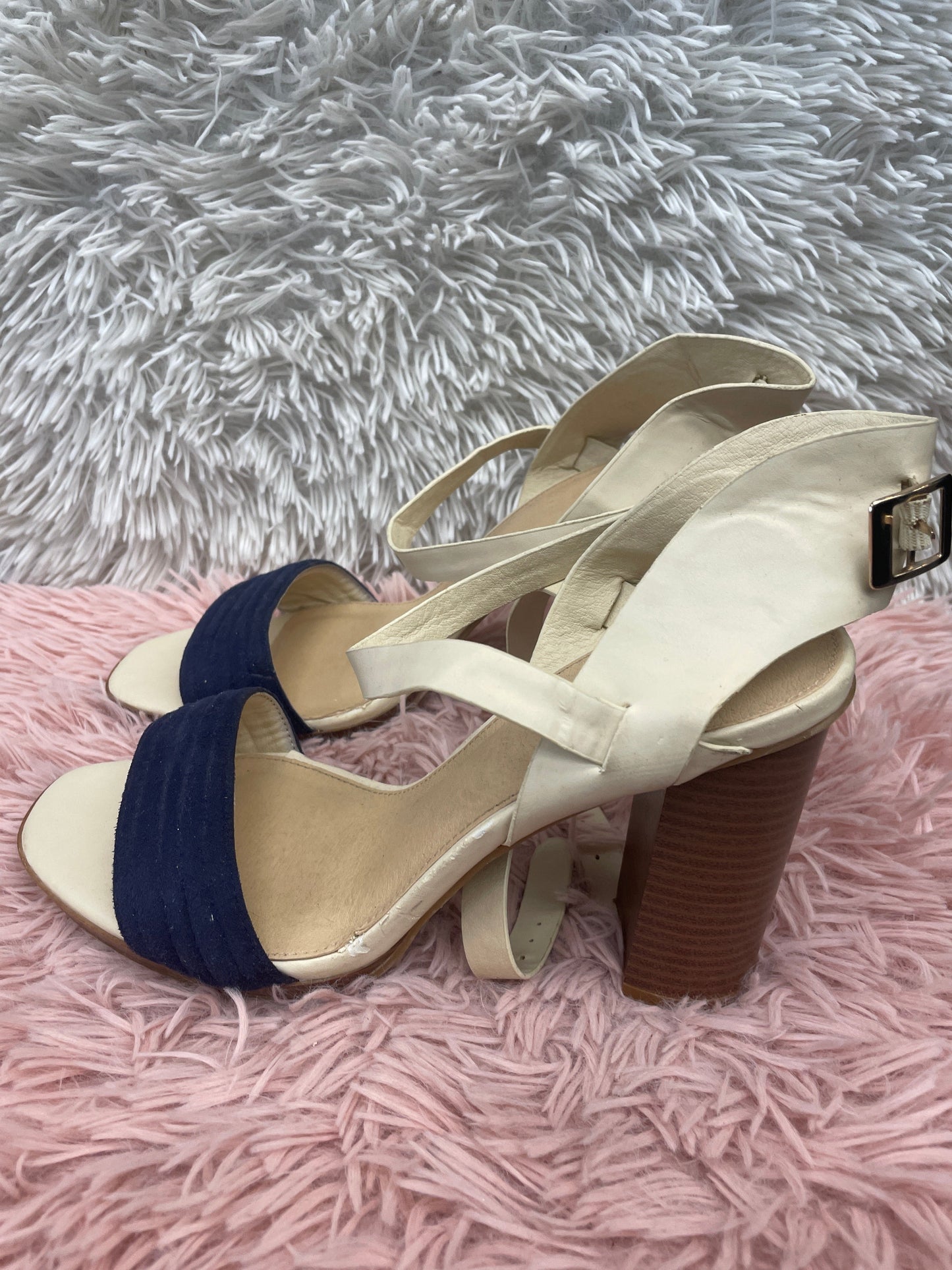 White Blue Shoes Heels Block Clothes Mentor, Size 10