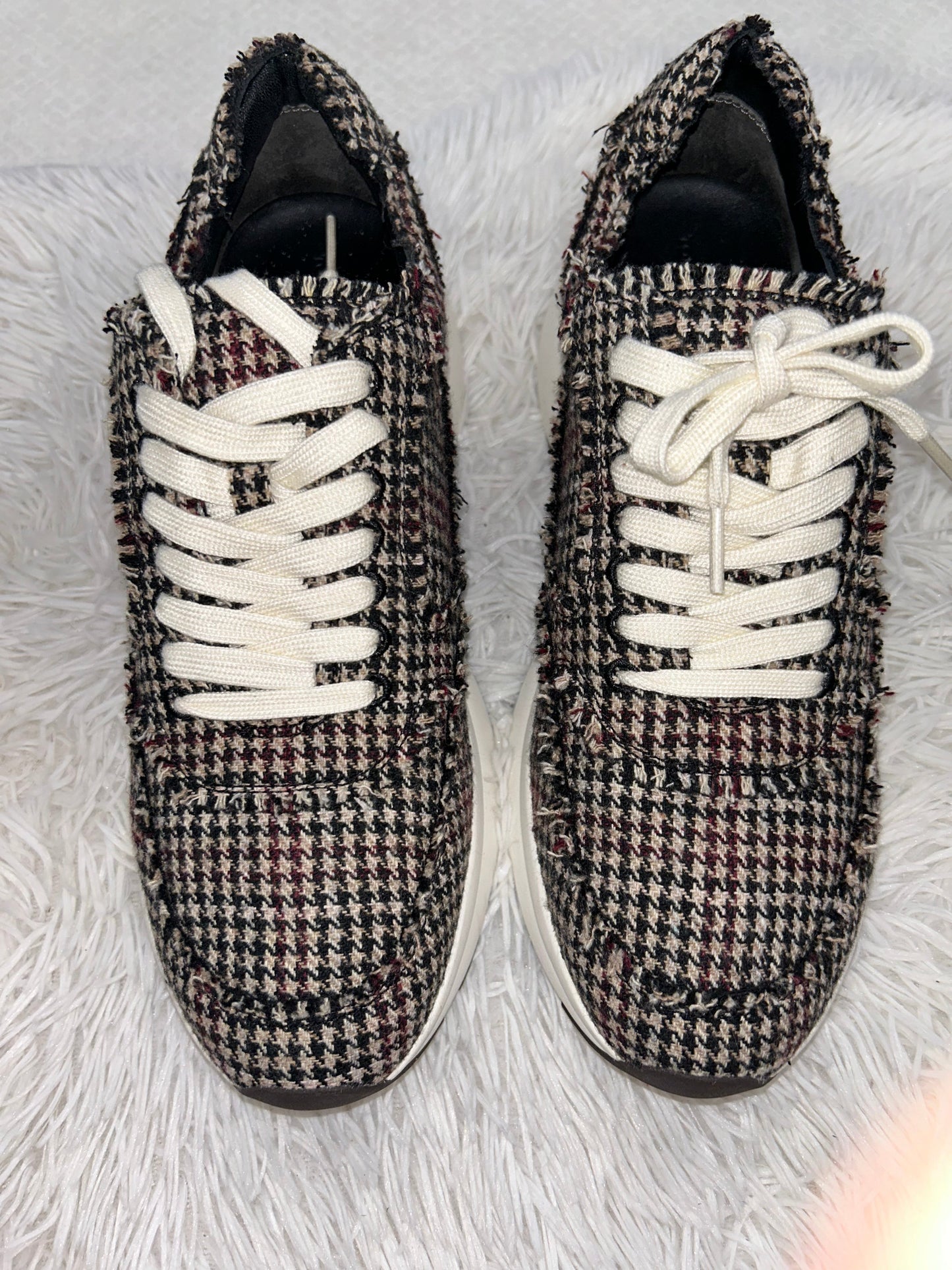 Houndstooth Shoes Sneakers Tory Burch, Size 11