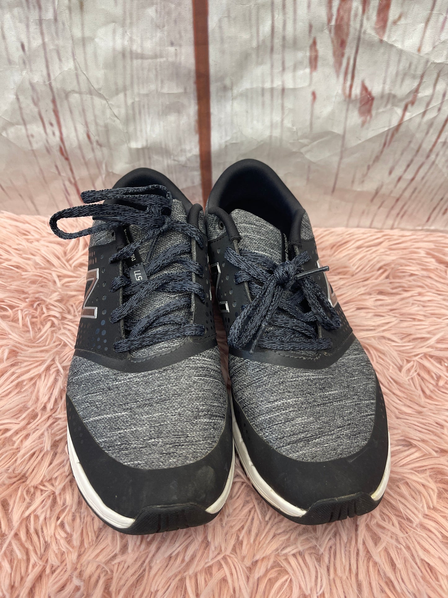 Black Shoes Athletic New Balance, Size 8.5