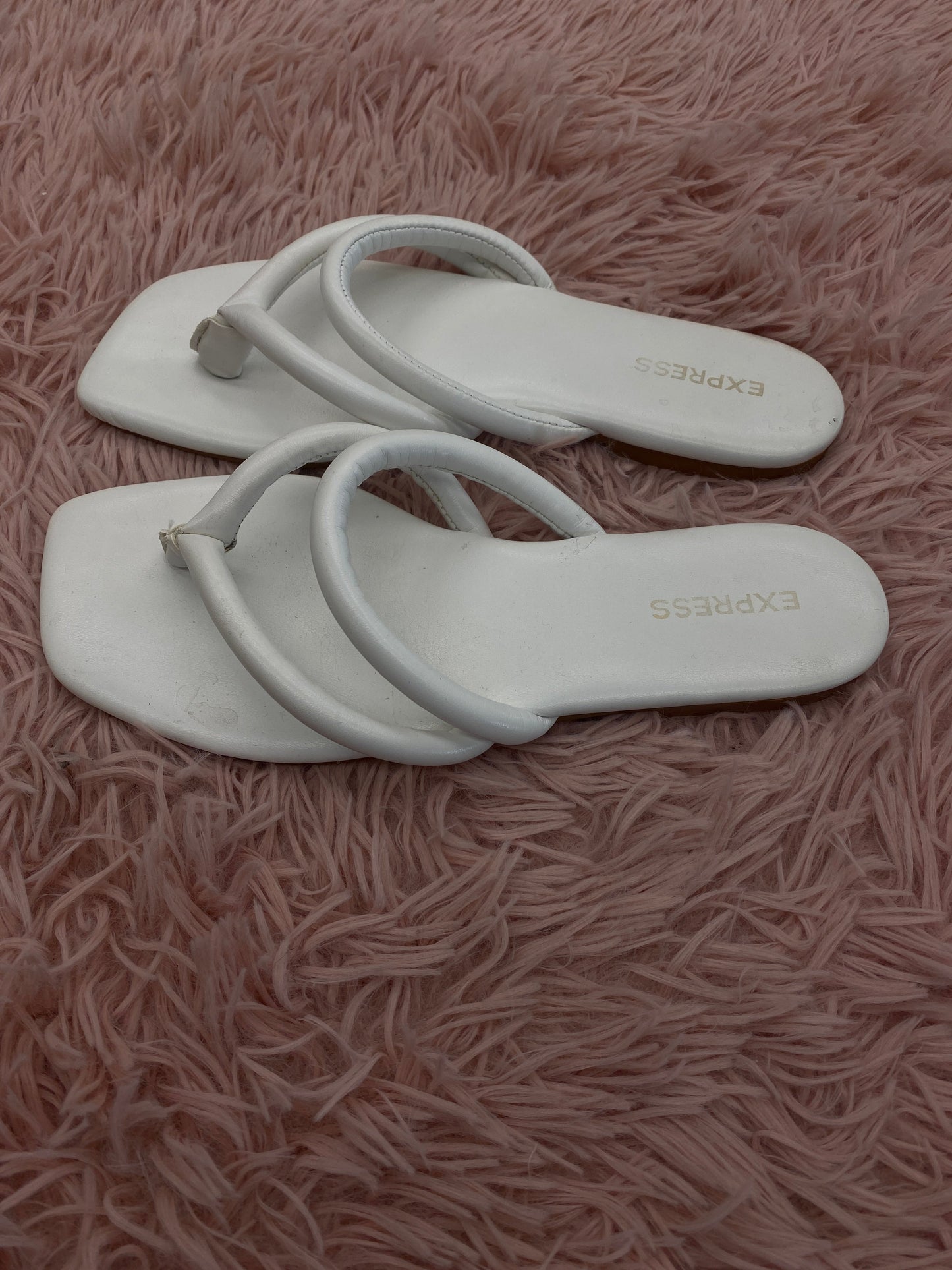 White Sandals Flip Flops Express, Size 6