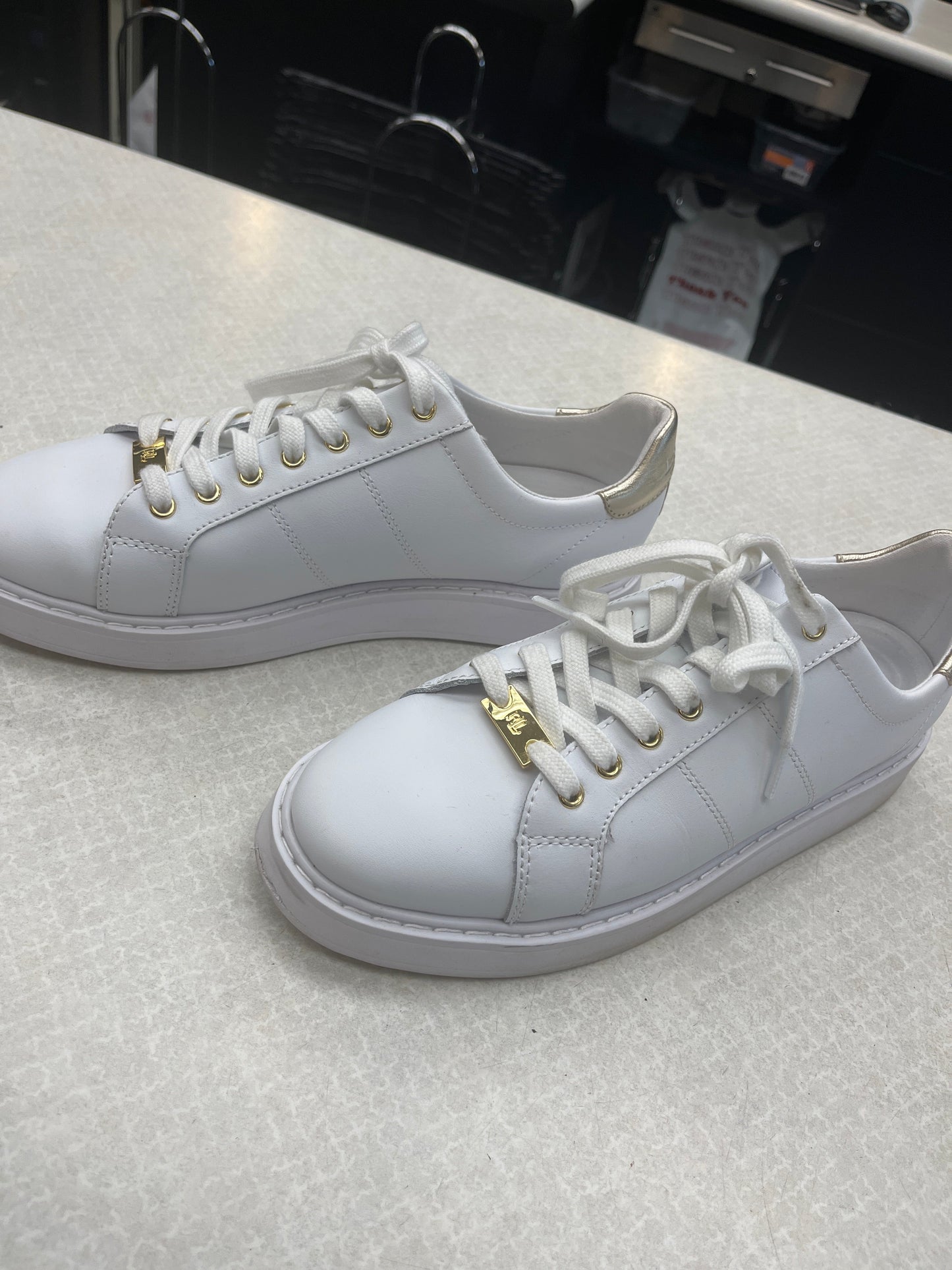 Shoes Sneakers By Lauren By Ralph Lauren In White, Size: 10