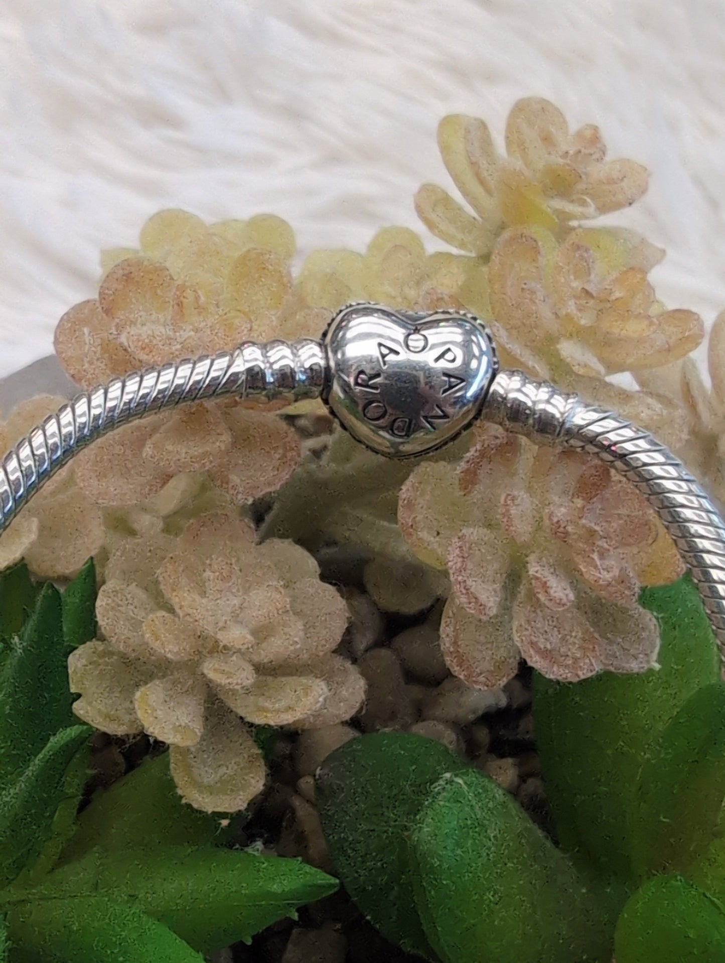 Bracelet Charm By Pandora