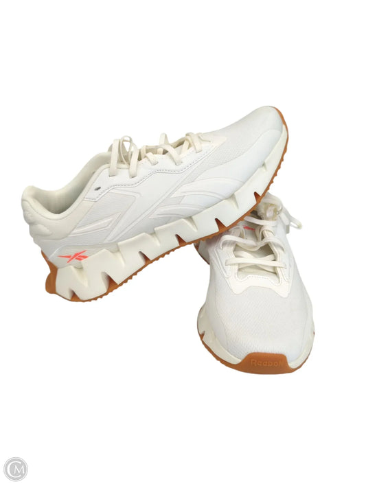 Shoes Athletic By Reebok In White, Size: 8