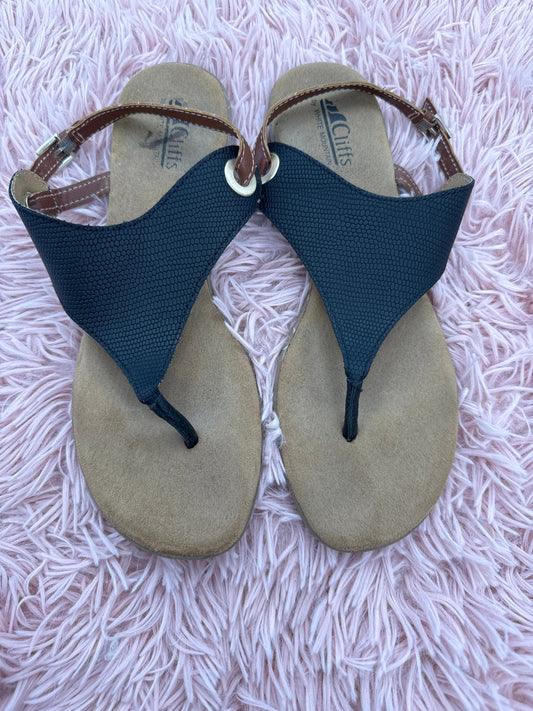 Sandals Flip Flops By White Mountain  Size: 10