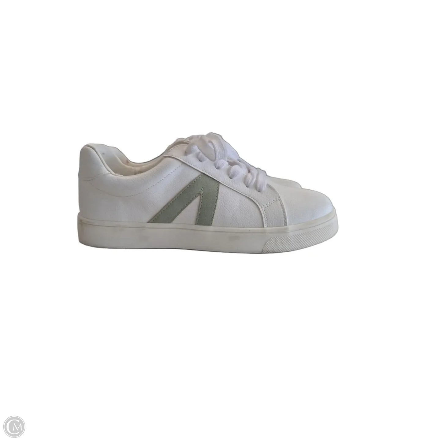 Shoes Sneakers By Mia In White, Size: 8