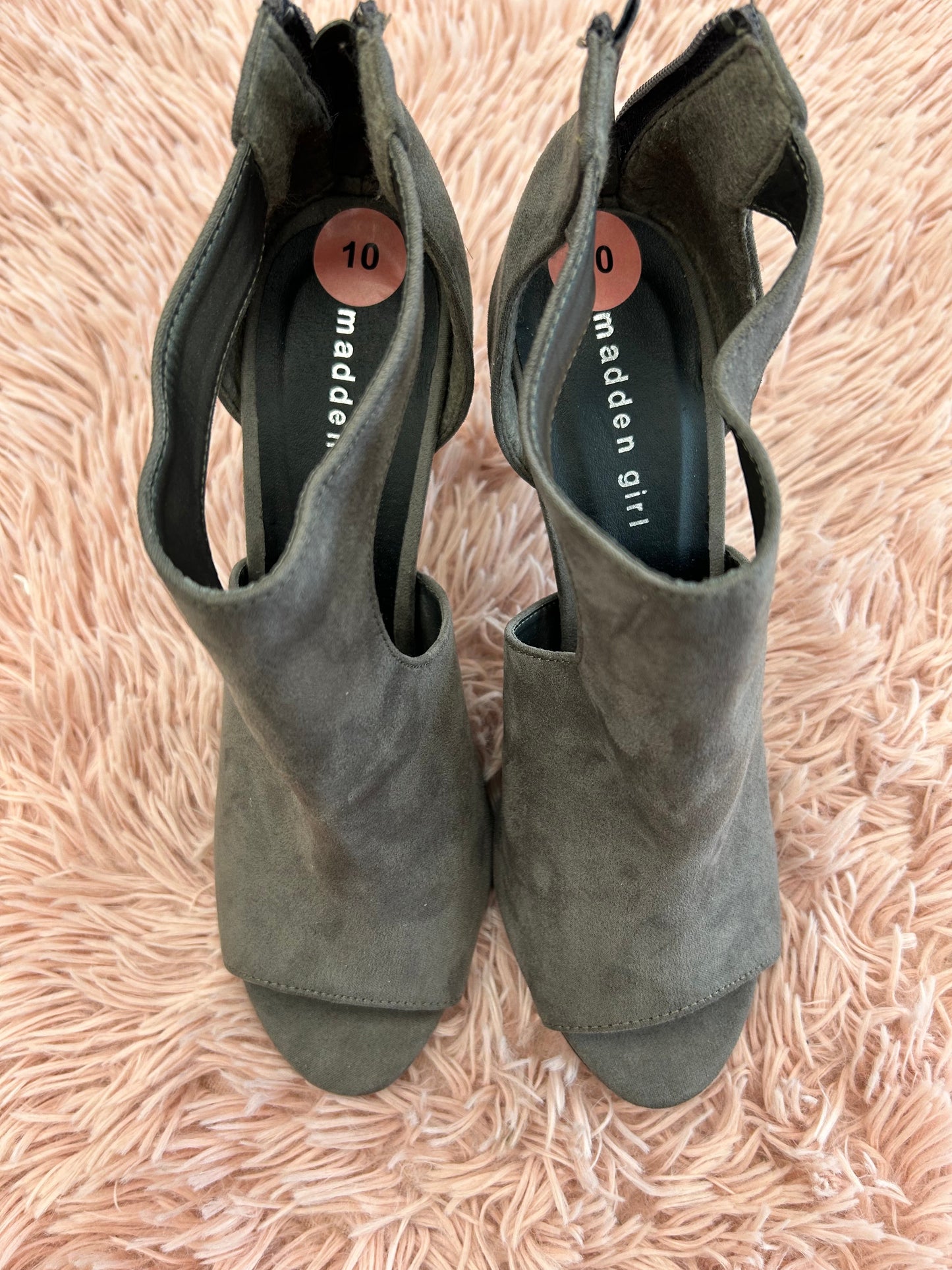 Shoes Heels Stiletto By Madden Girl In Grey, Size: 10