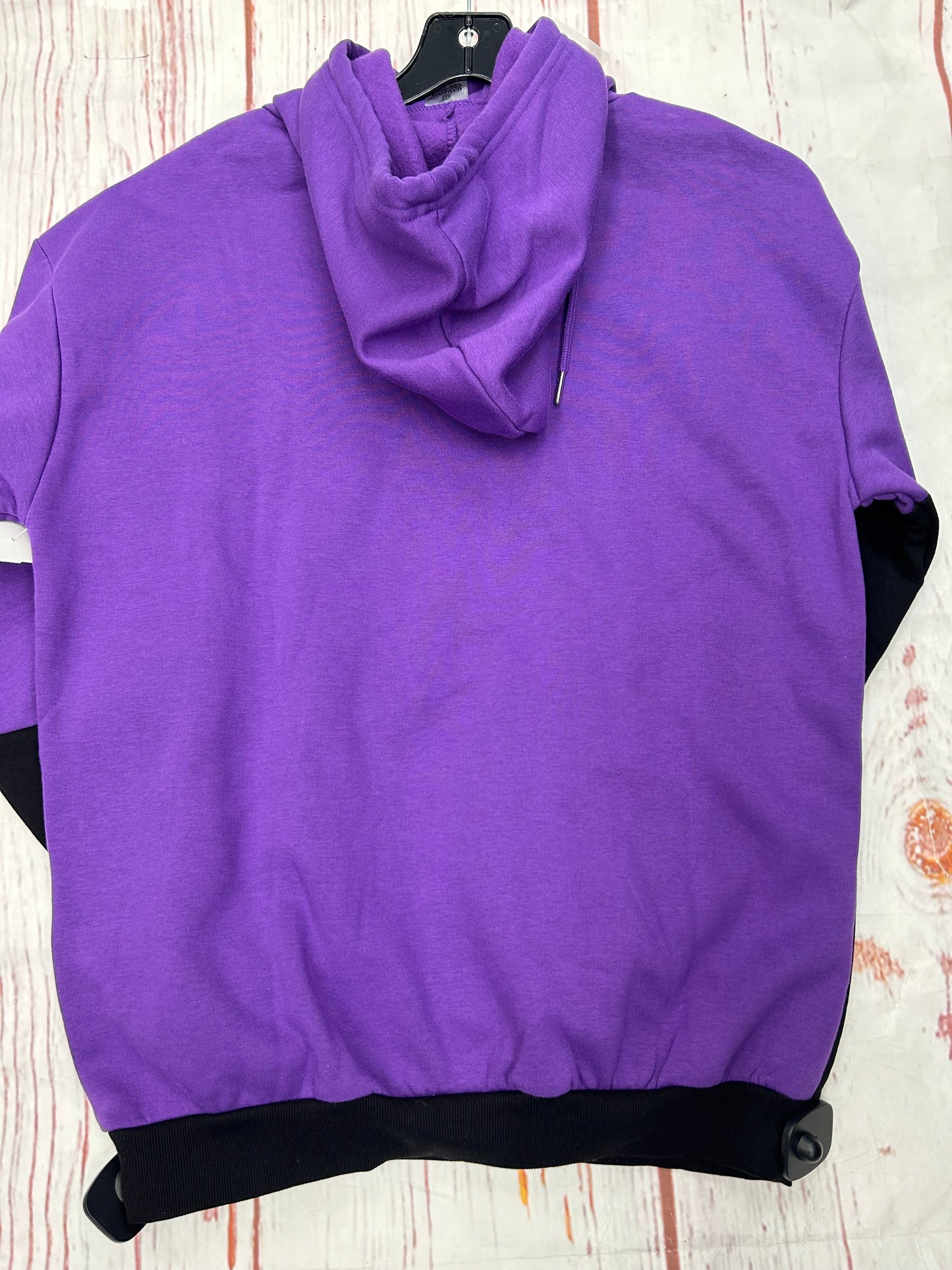 Sweatshirt Hoodie By Clothes Mentor In Purple, Size: M