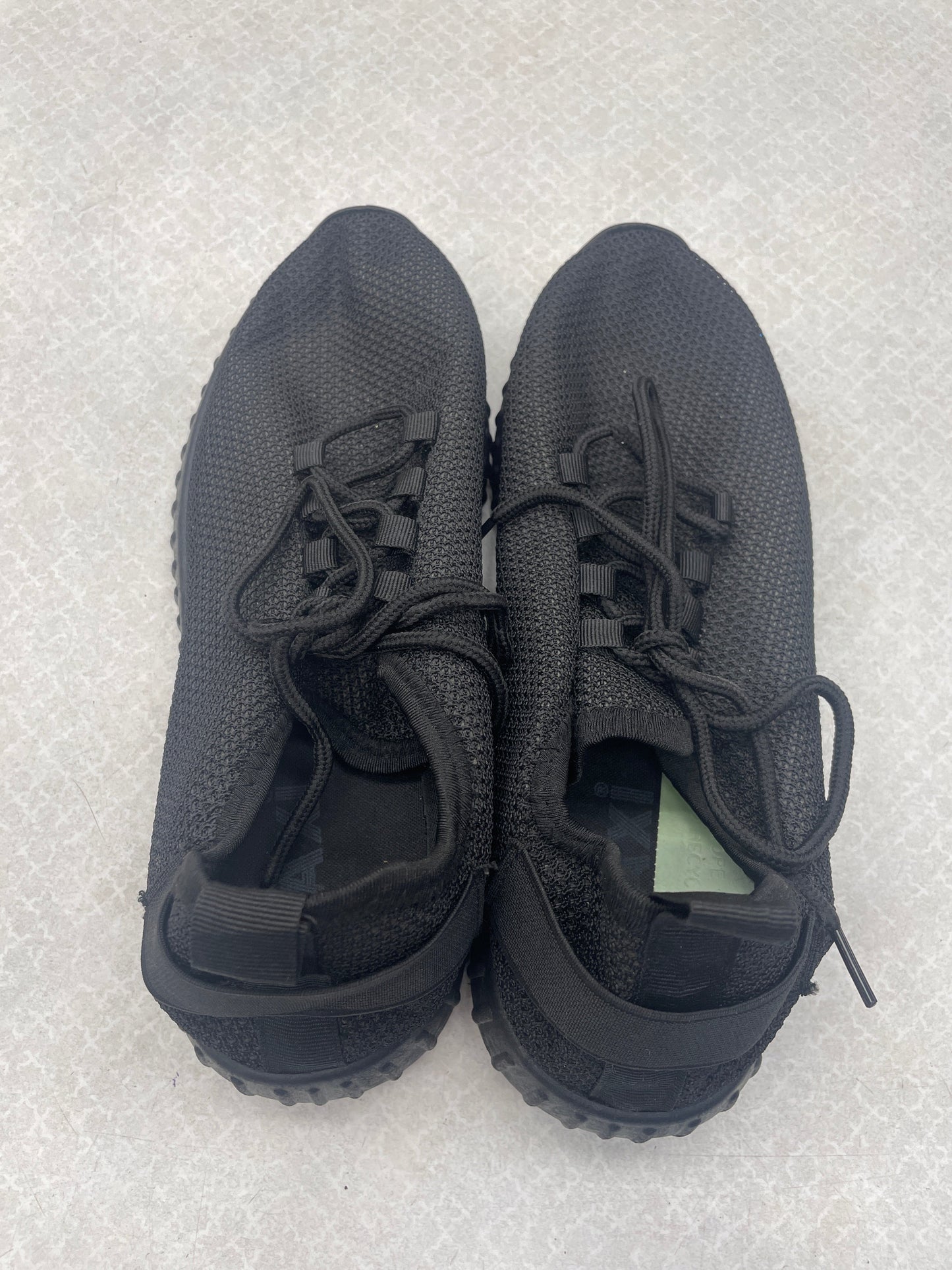 Shoes Athletic By Clothes Mentor In Black, Size: 9