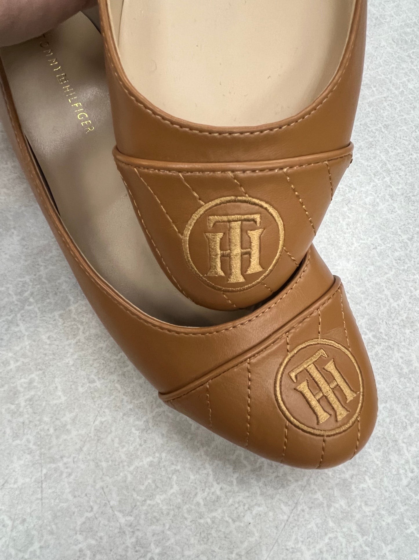 Shoes Flats Ballet By Tommy Hilfiger  Size: 8