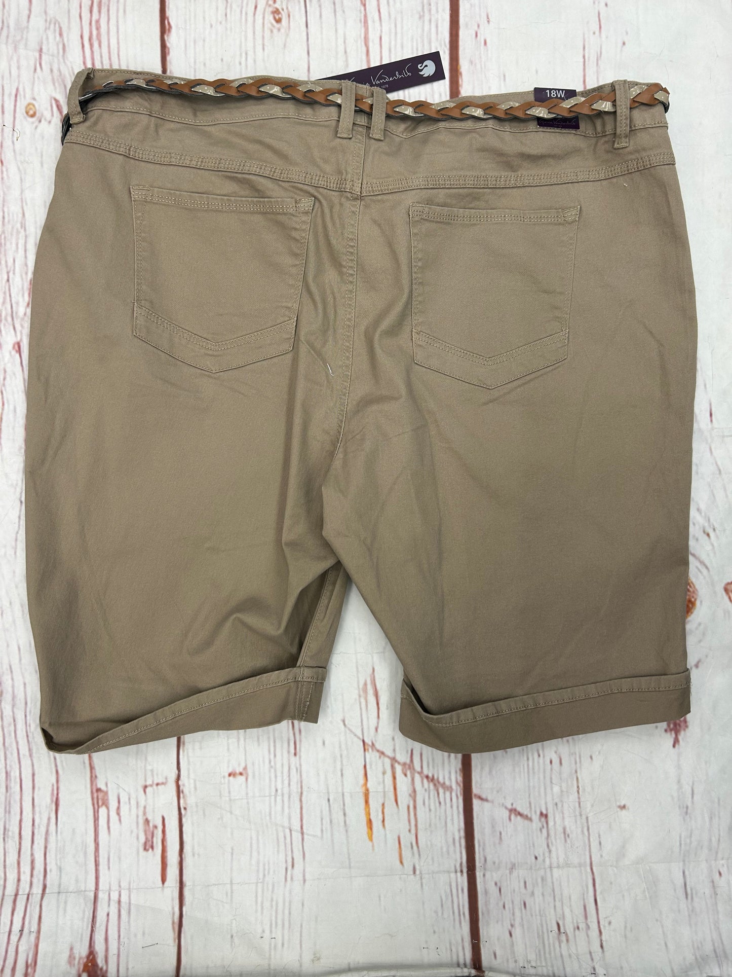 Shorts By Gloria Vanderbilt In Brown, Size: 18