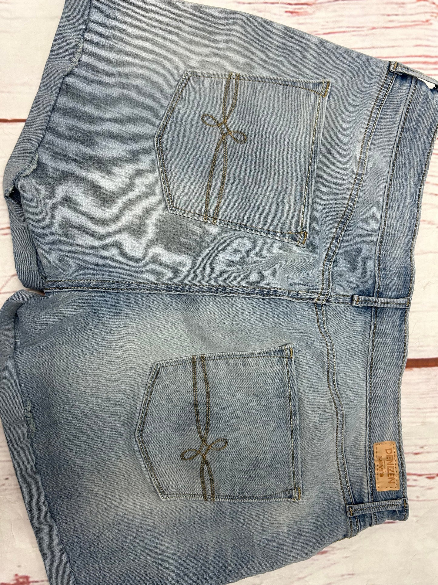 Shorts By Levis In Light Blue, Size: 16