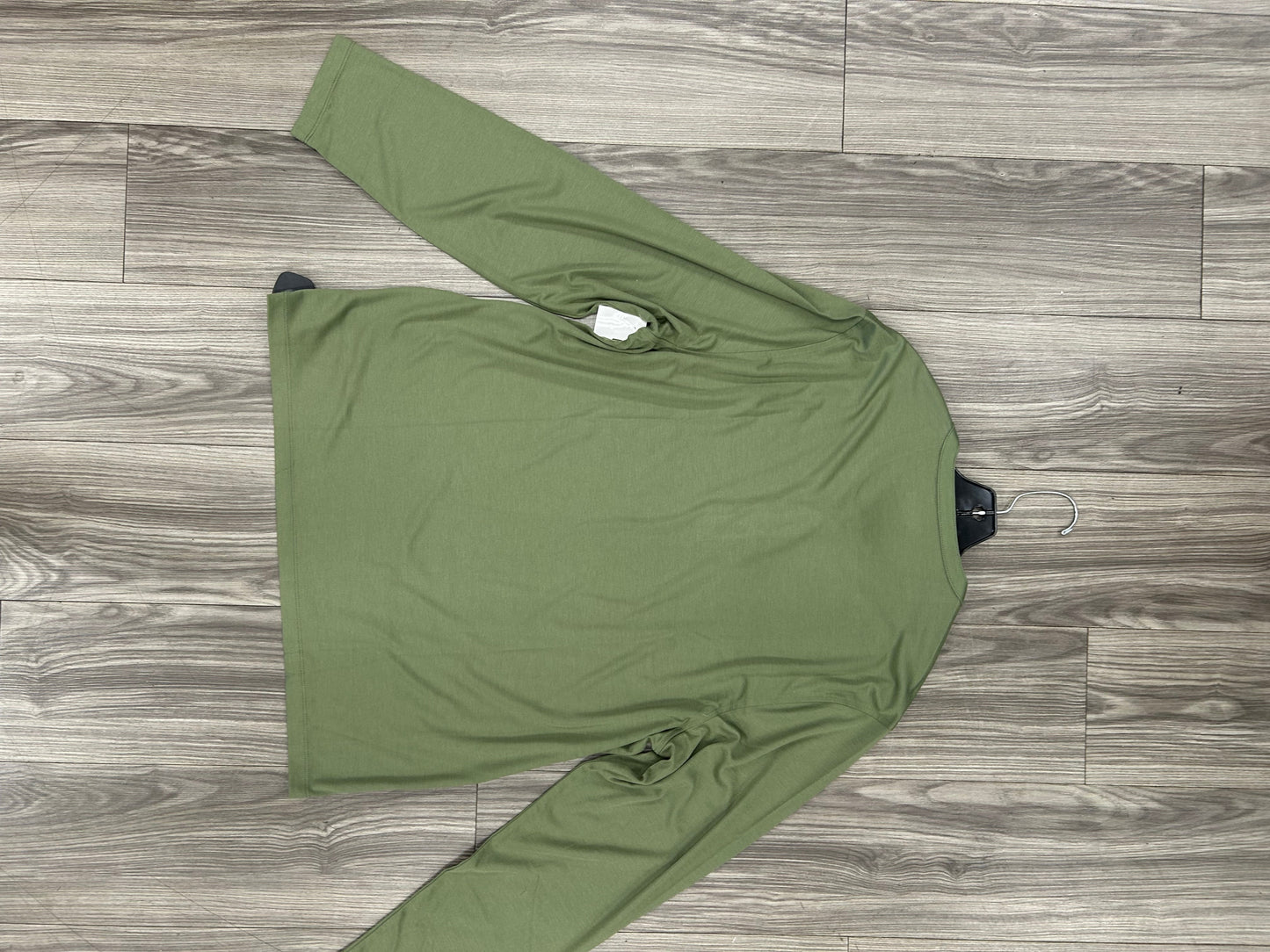 Top Long Sleeve By Alfani In Green, Size: Xl