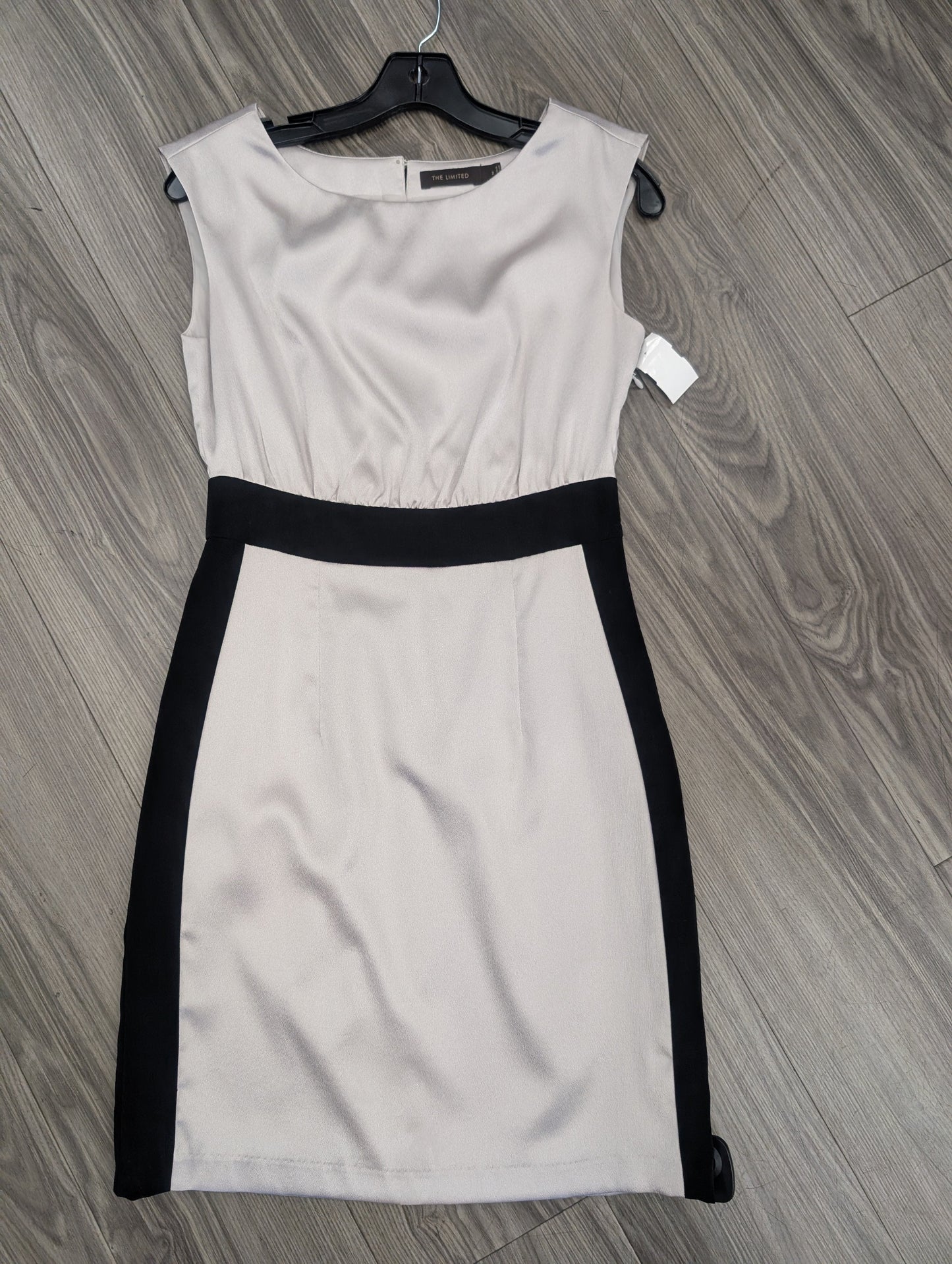 Dress Work By Clothes Mentor In Grey, Size: 2