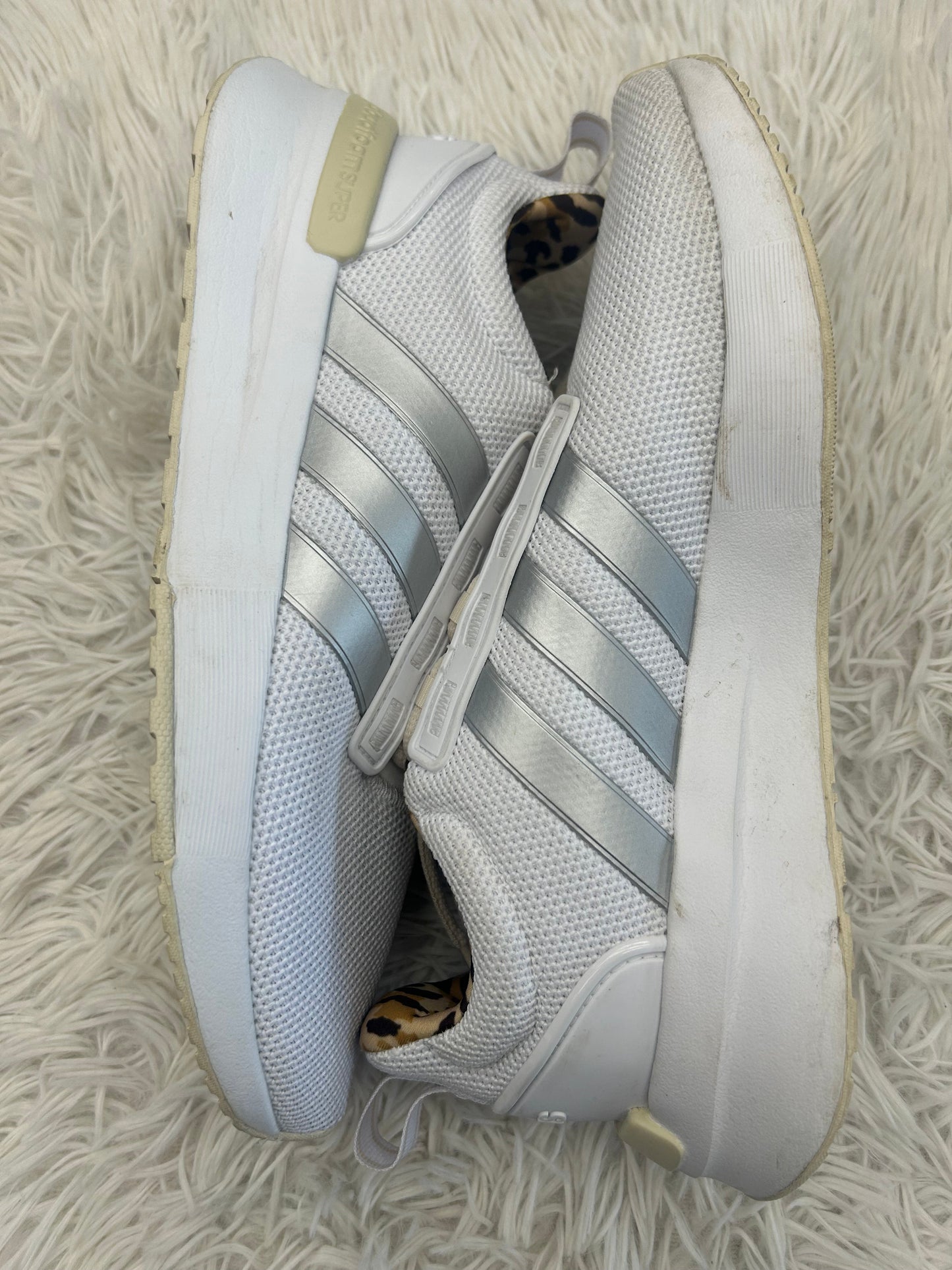 Shoes Athletic By Adidas In White, Size: 9.5