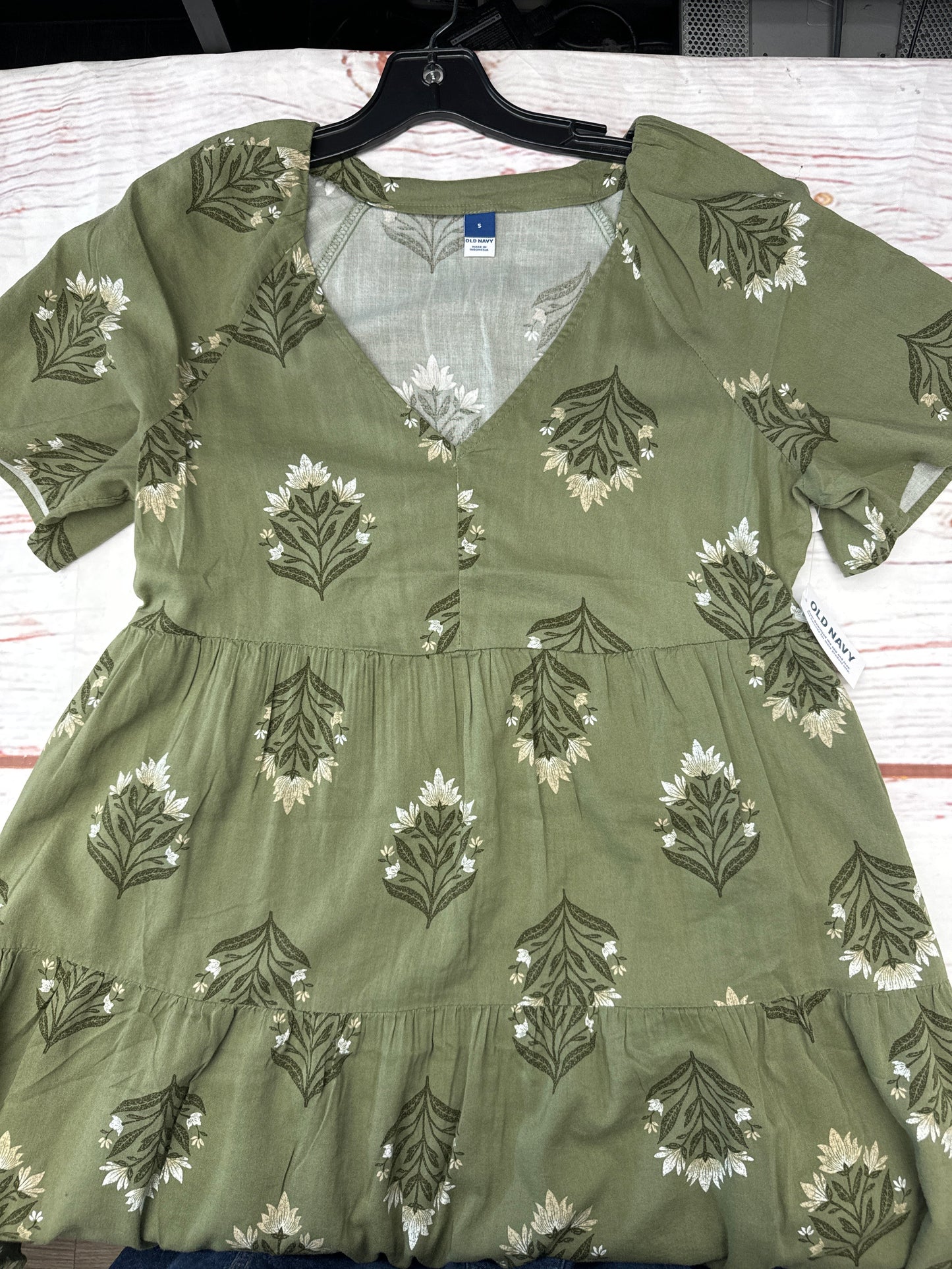 Dress Casual Short By Old Navy In Green, Size: S