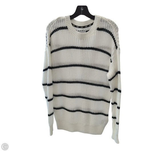 Sweater By Pink In Black & White, Size: Xs