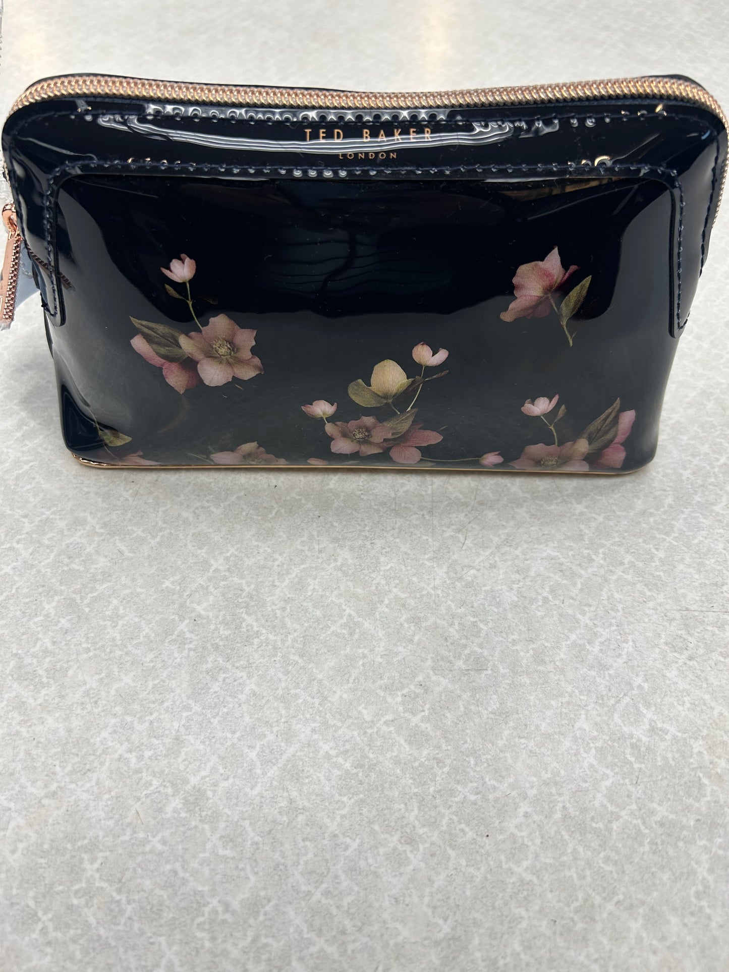 Makeup Bag By Ted Baker, Size: Small