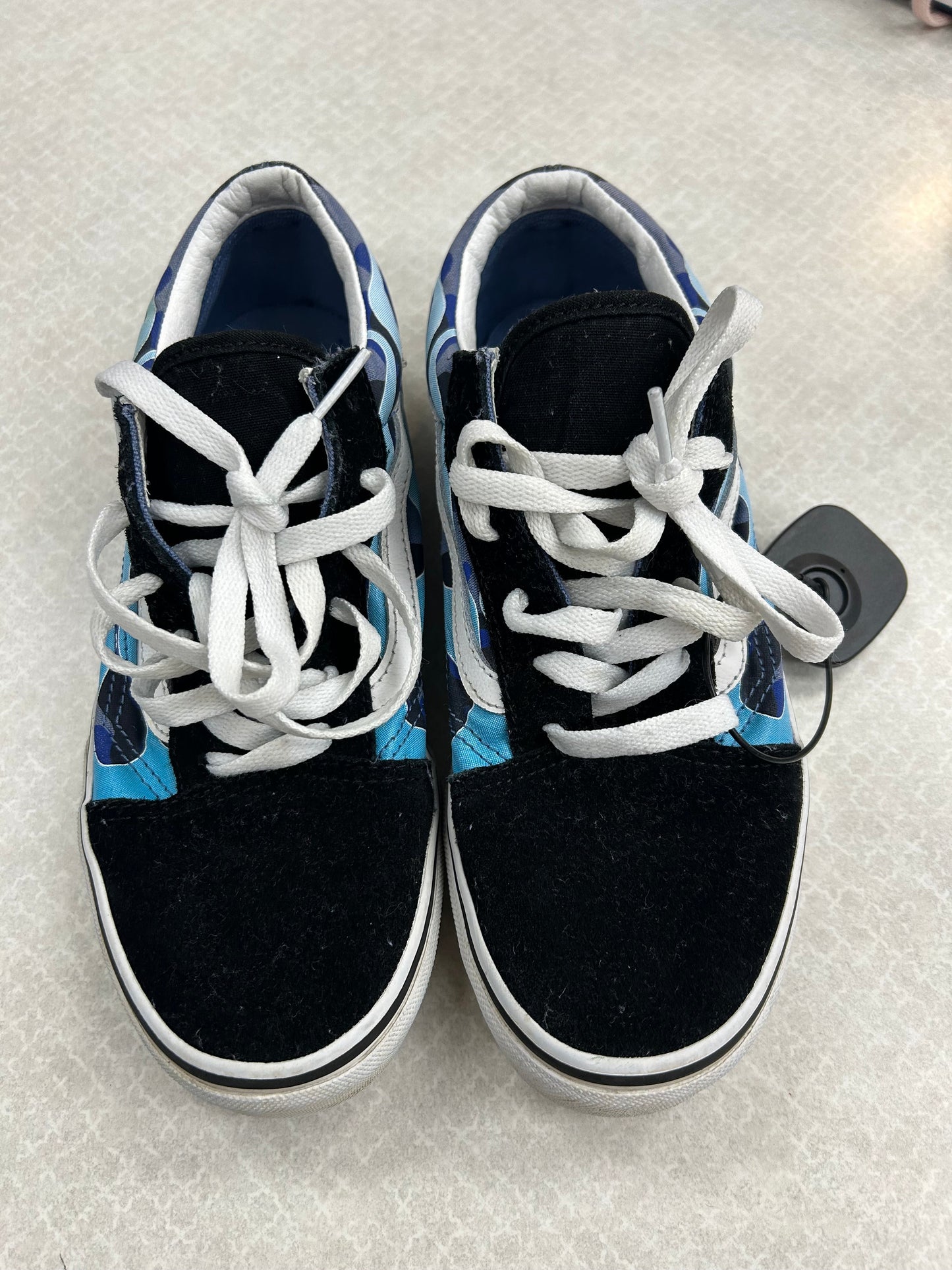 Shoes Sneakers By Vans In Black & Blue, Size: 6.5