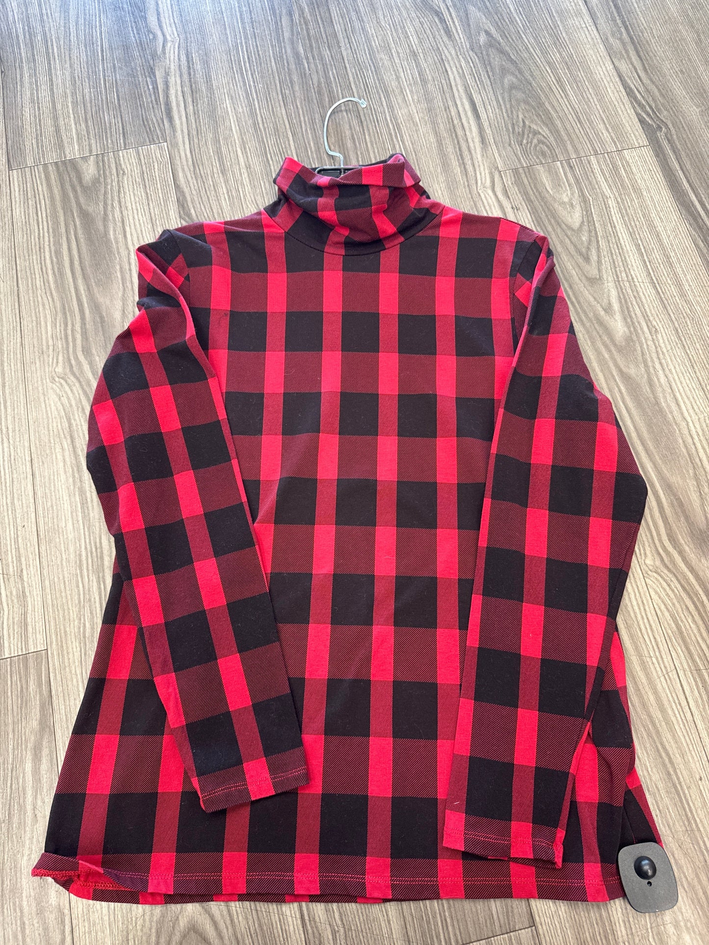 Top Long Sleeve Basic By Christopher And Banks In Black & Red, Size: M