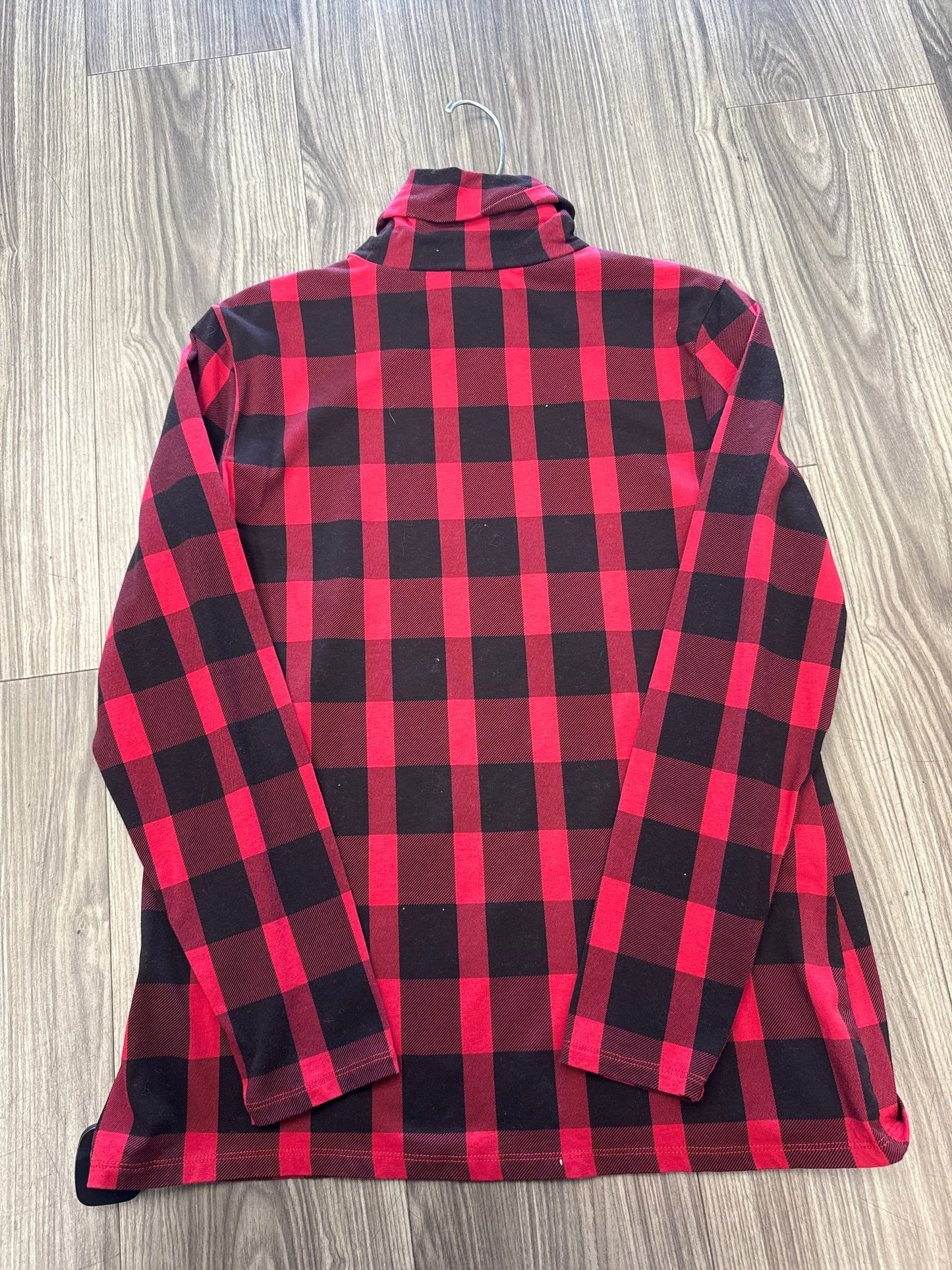 Top Long Sleeve Basic By Christopher And Banks In Black & Red, Size: M