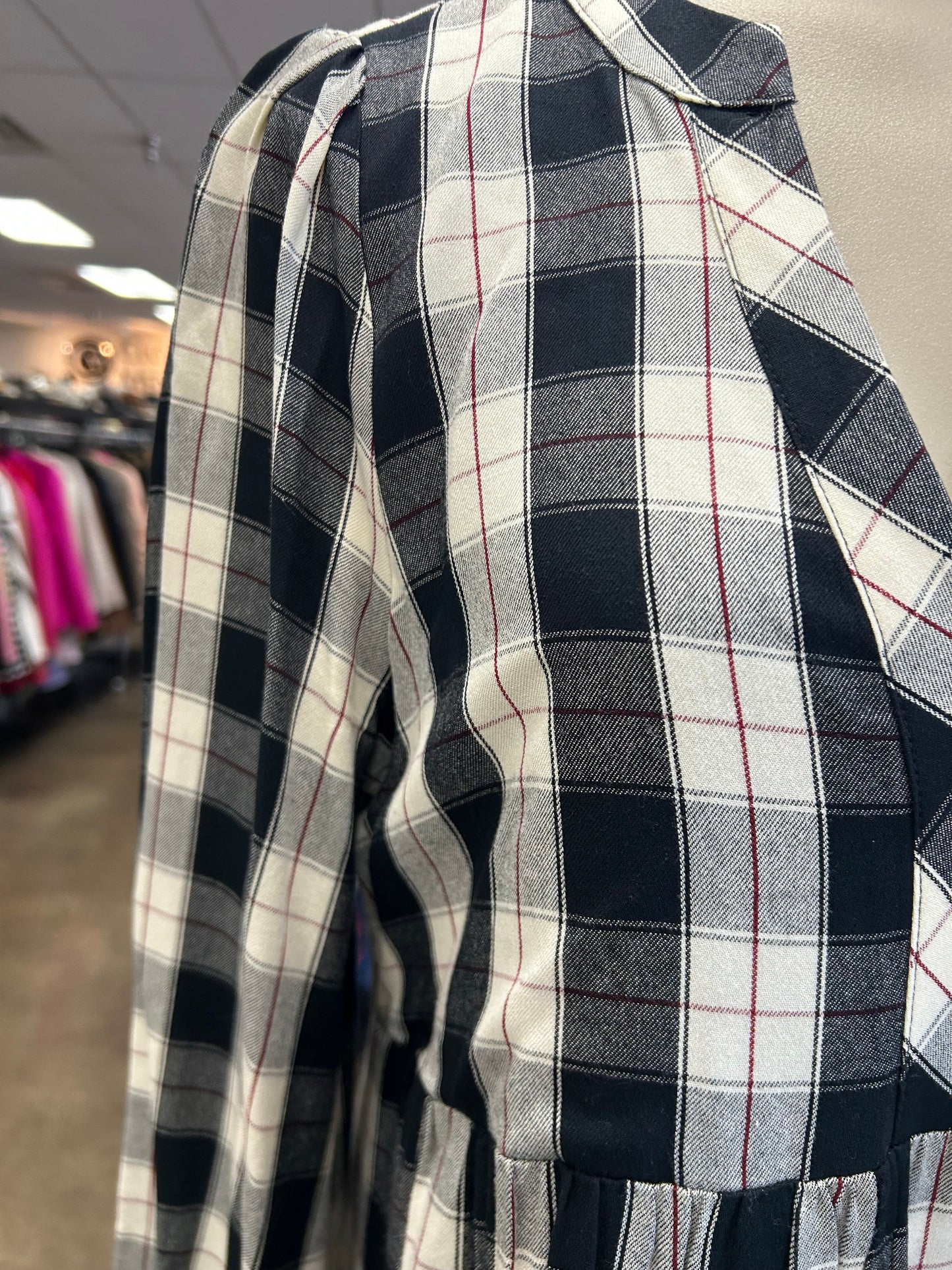 Dress Casual Short By Maeve In Plaid Pattern, Size:S