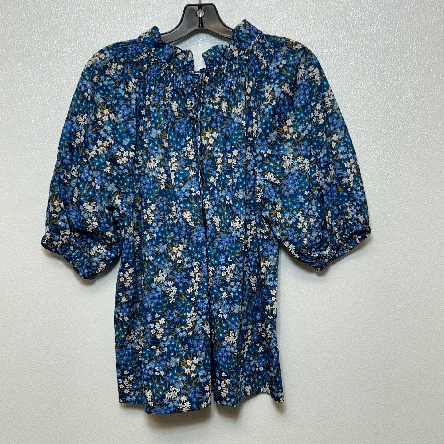 Top Short Sleeve By J Crew In Flowered, Size: Xl