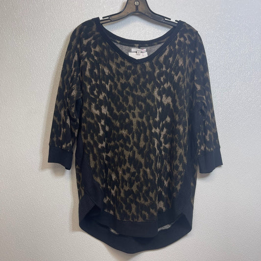 Top Long Sleeve By Maurices O In Leopard Print, Size: M