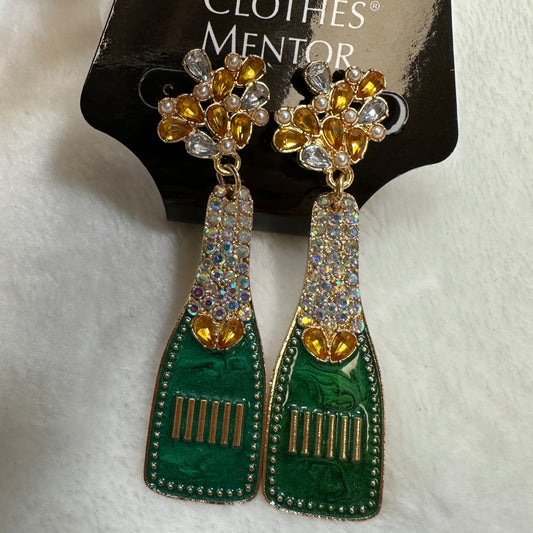 Earrings Dangle/drop By Clothes Mentor