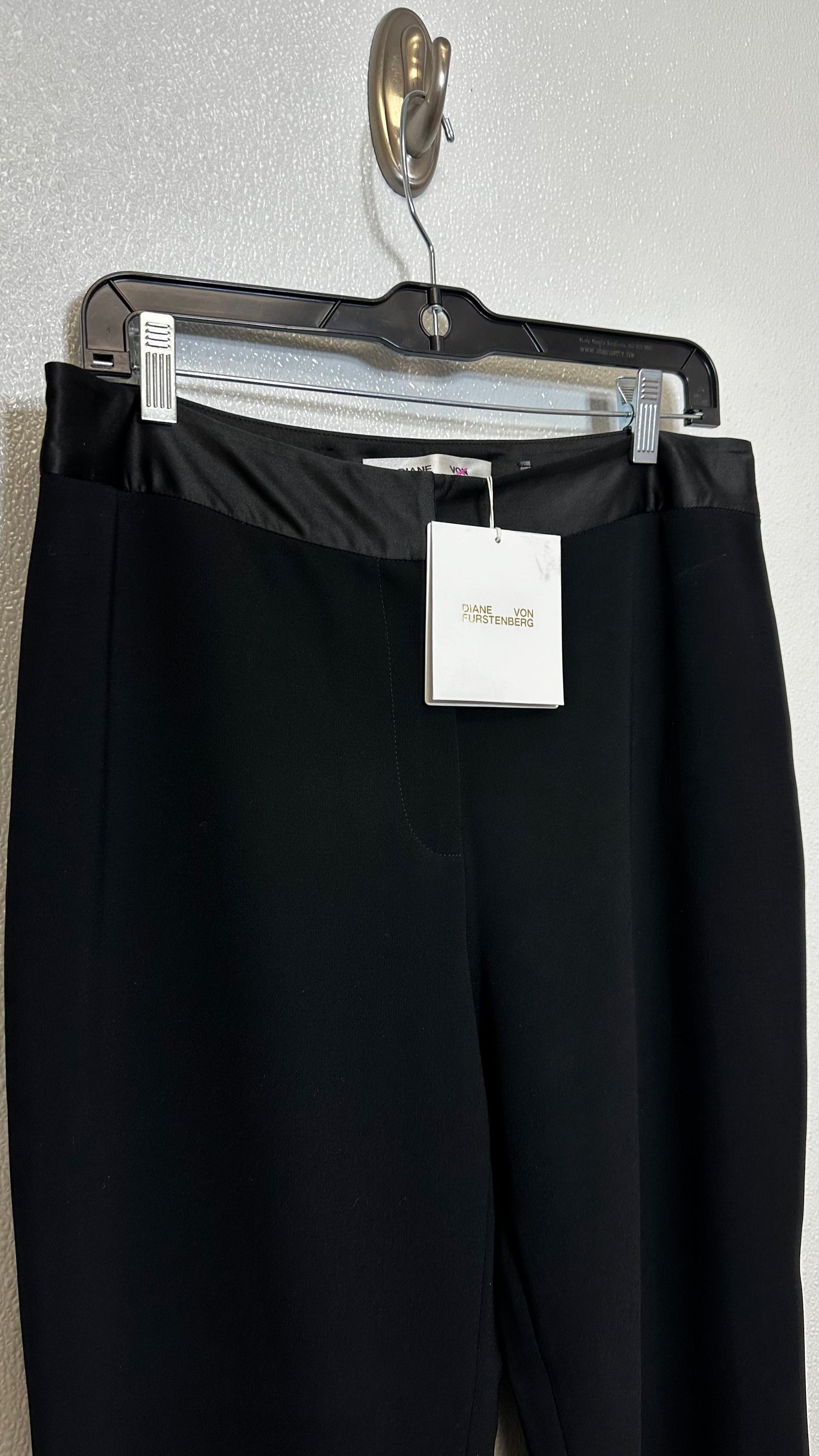 Pants Work/dress By Diane Von Furstenberg In Black, Size: 10