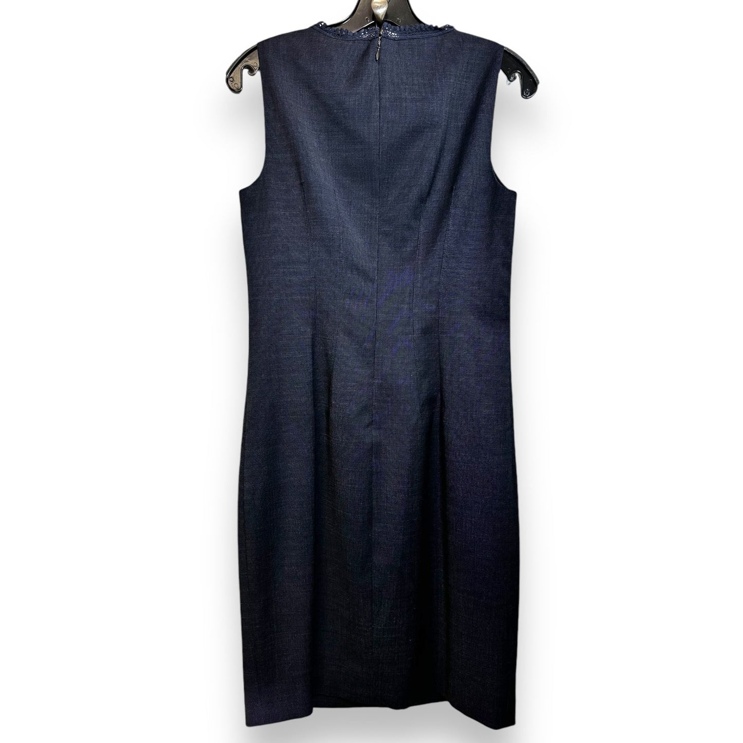 Dress Casual Short By Elie Tahari In Navy, Size: 4