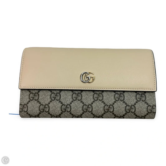Wallet Luxury Designer By Gucci, Size: Medium