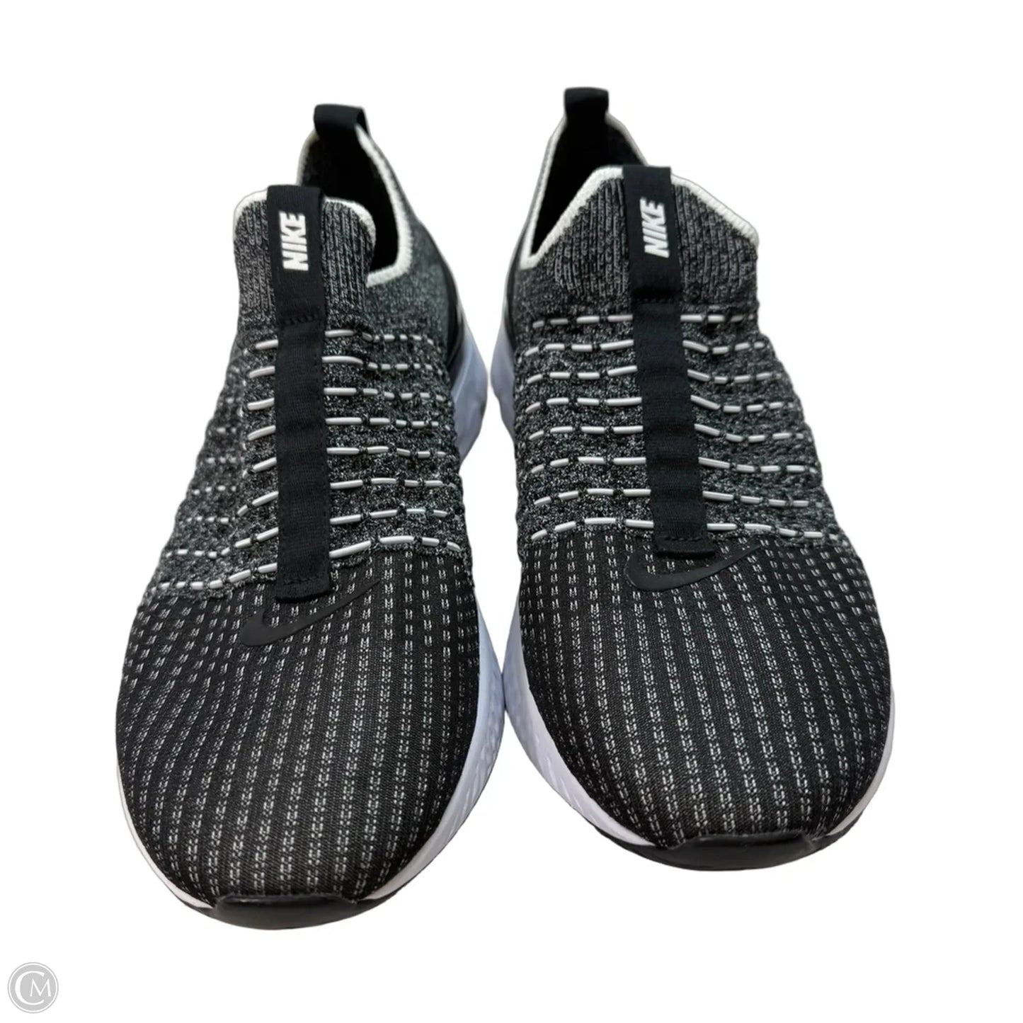 Shoes Sneakers By Nike Apparel In Black, Size: 10