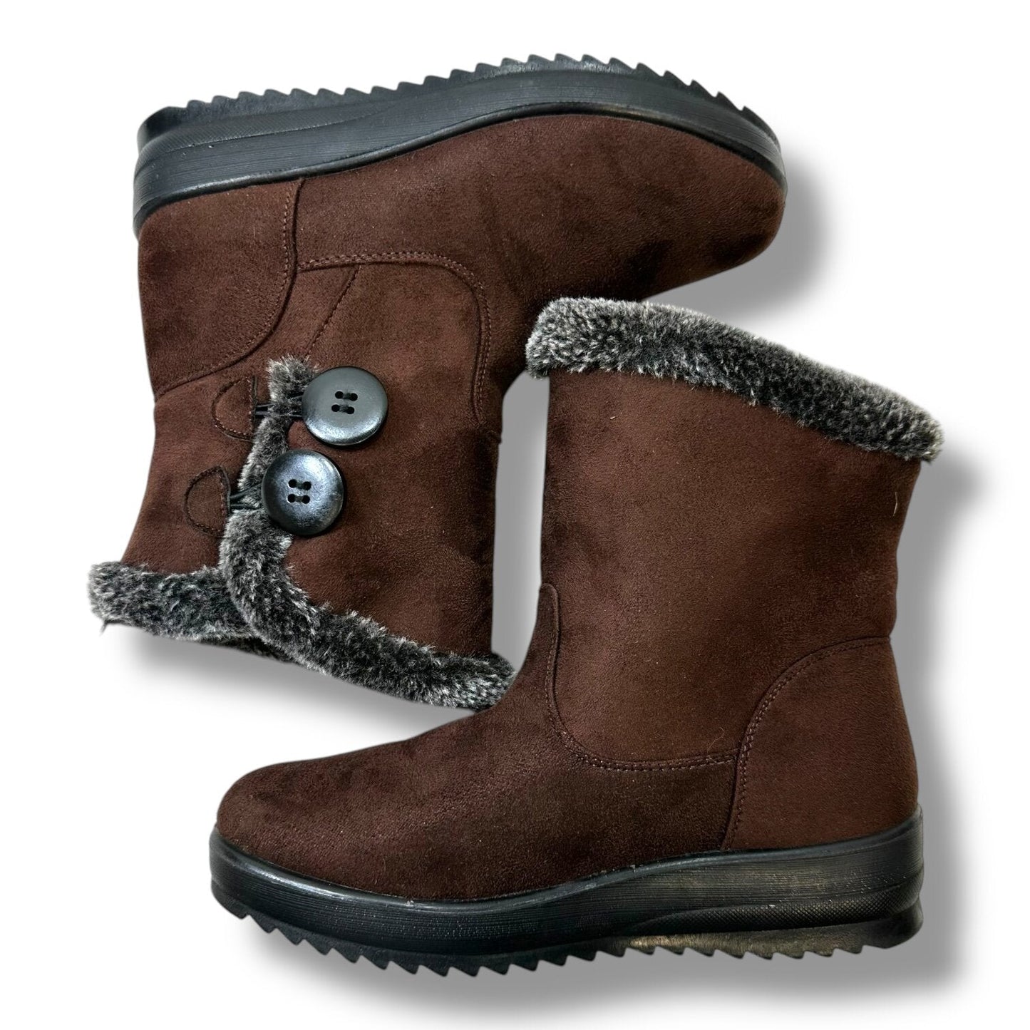 Boots Snow By Spring Step  Size: 7