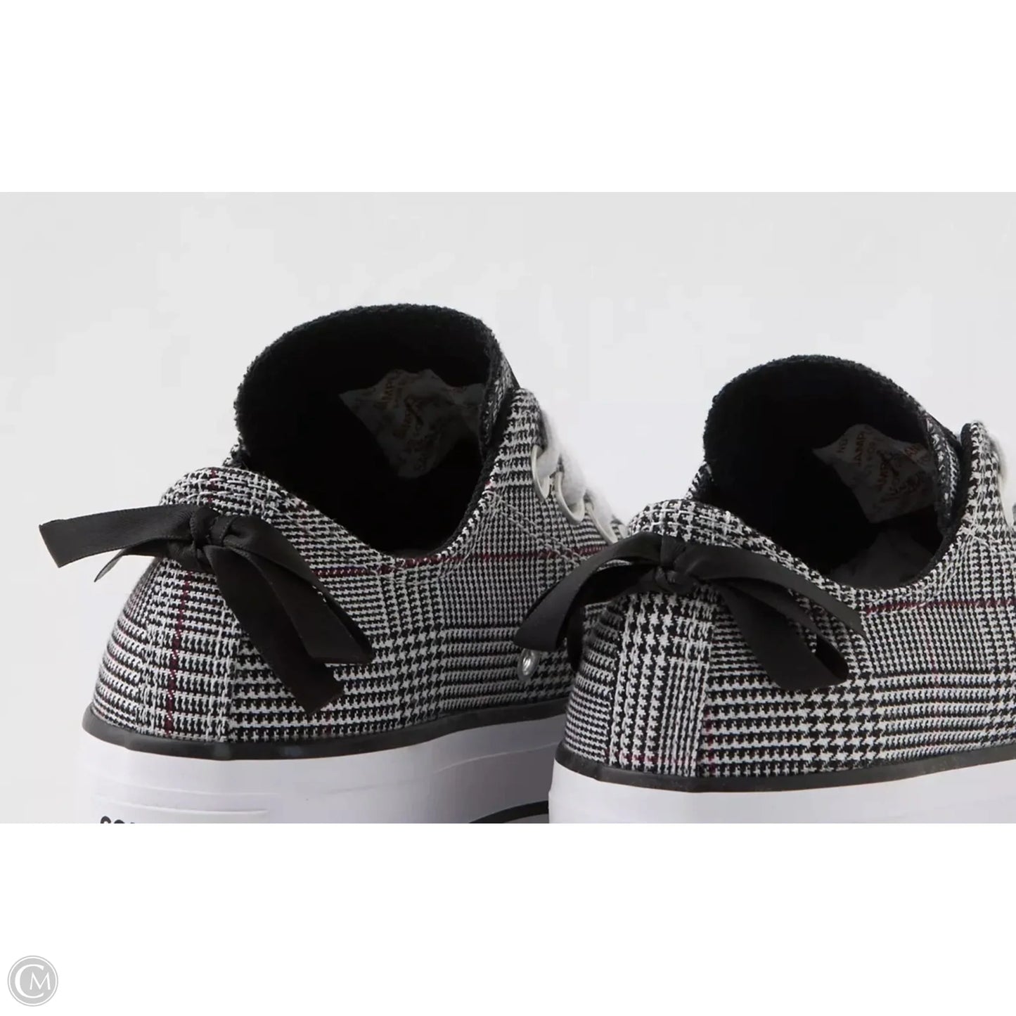 Shoes Sneakers By Converse In Plaid Pattern, Size: 6