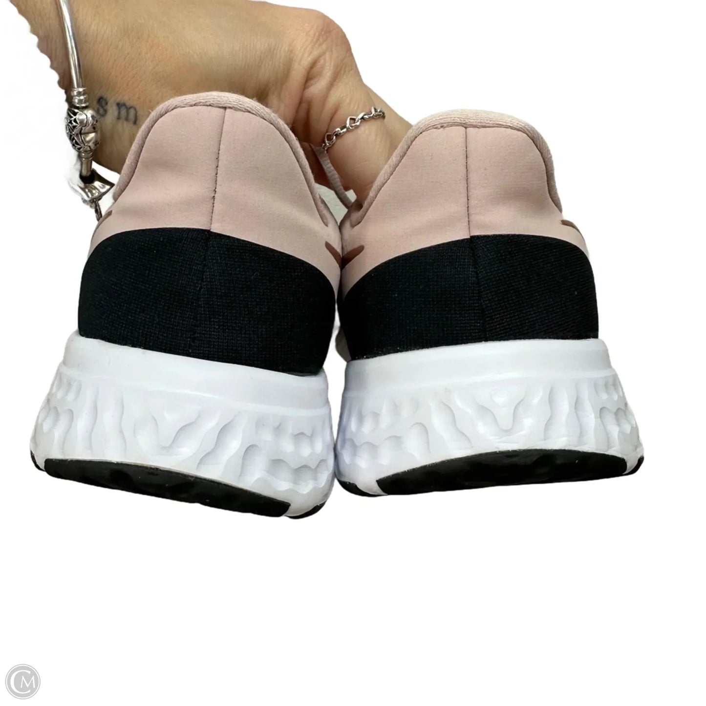 Shoes Sneakers By Nike In Pink, Size: 9