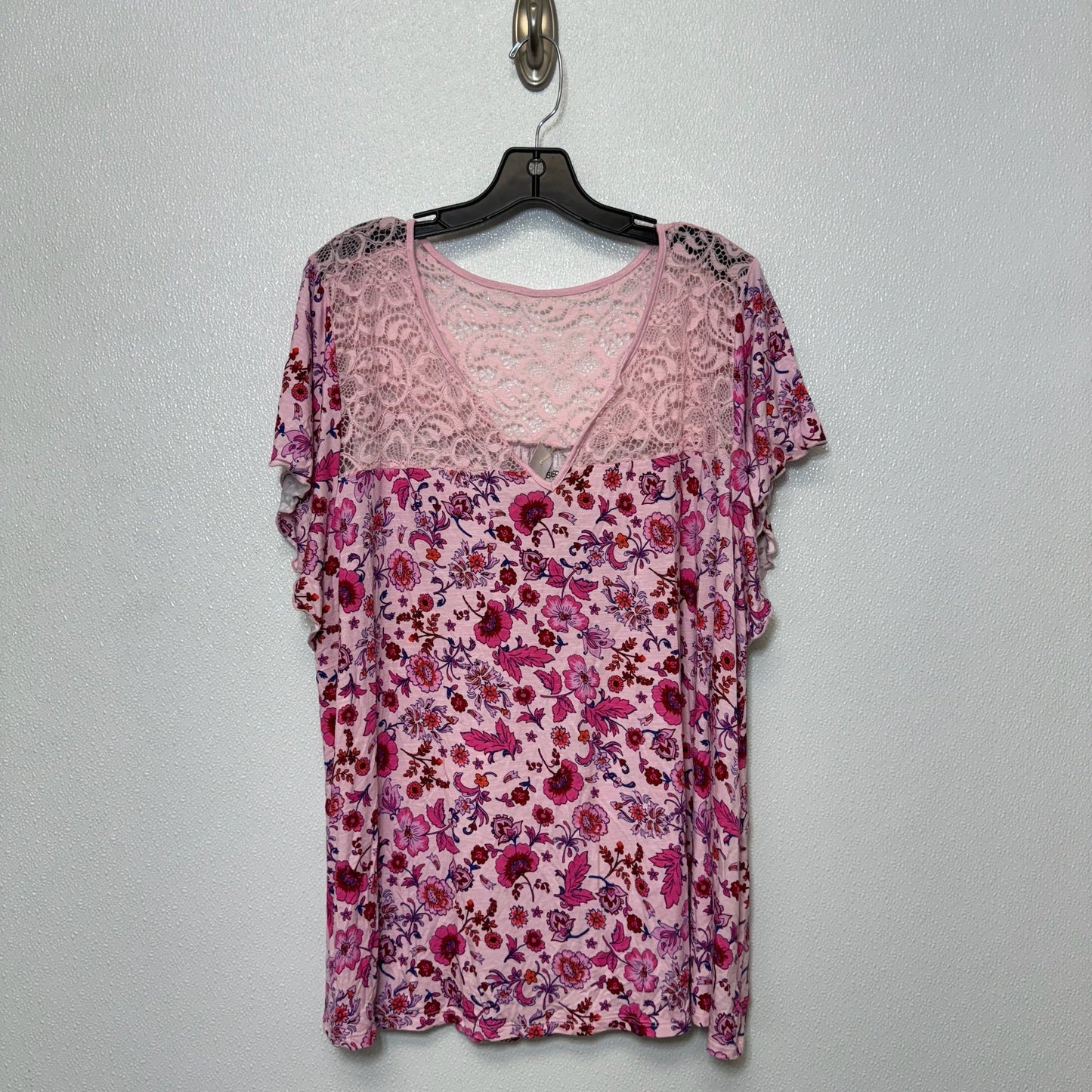 Top Short Sleeve By Torrid  Size: 3